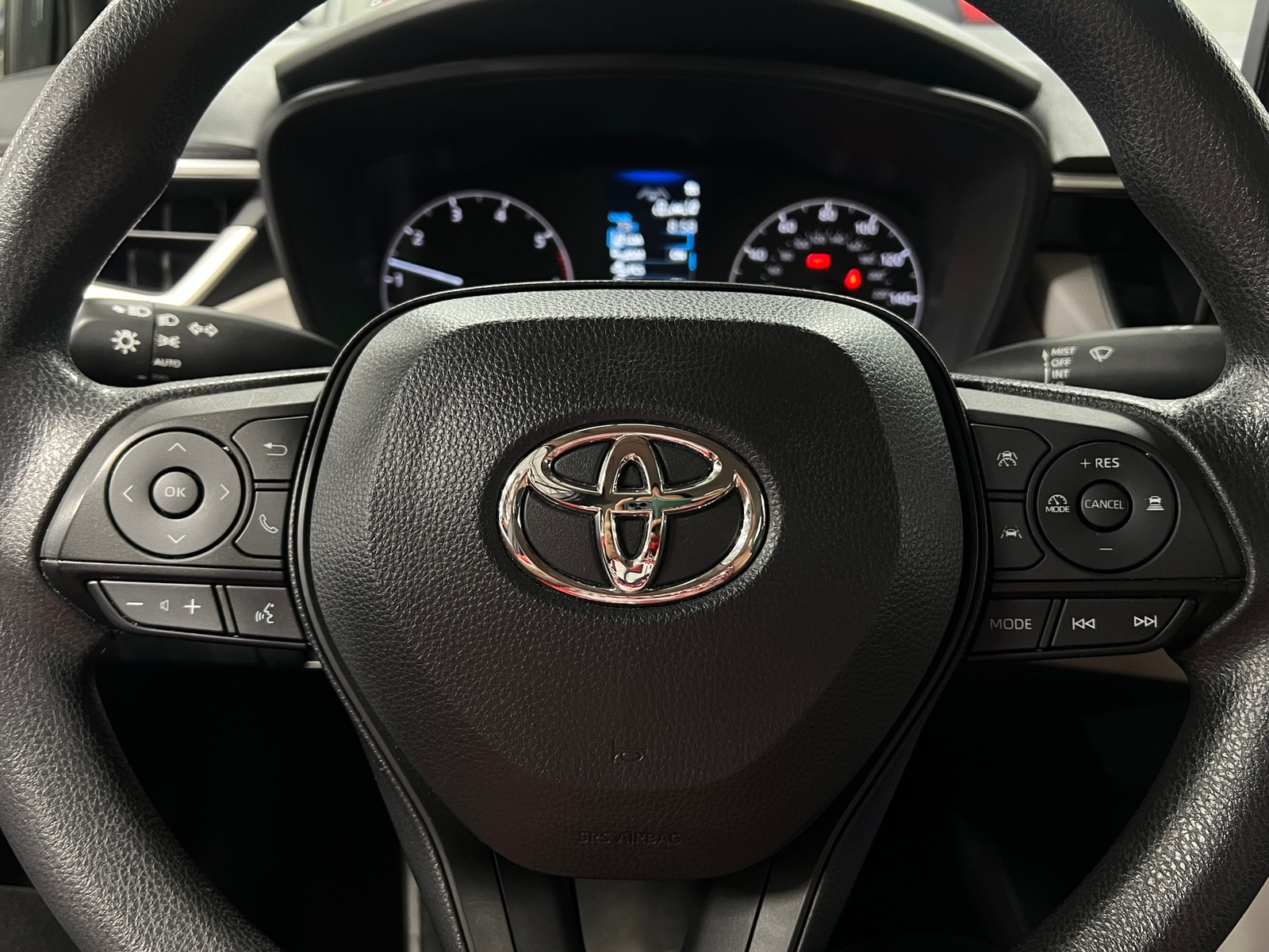 Thumbnail: 2023 Toyota Corolla - 5