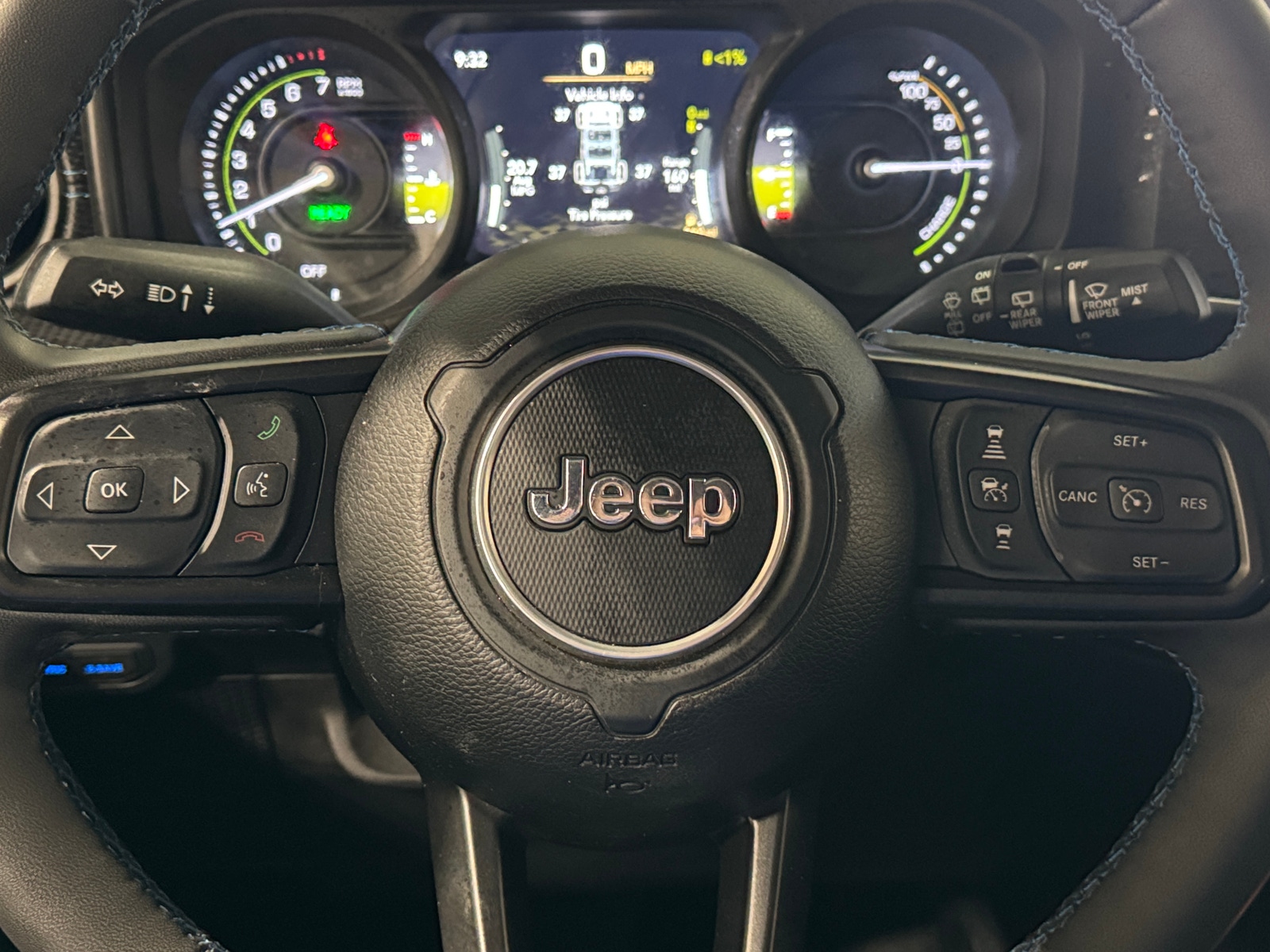 Thumbnail: 2024 Jeep Wrangler - 4