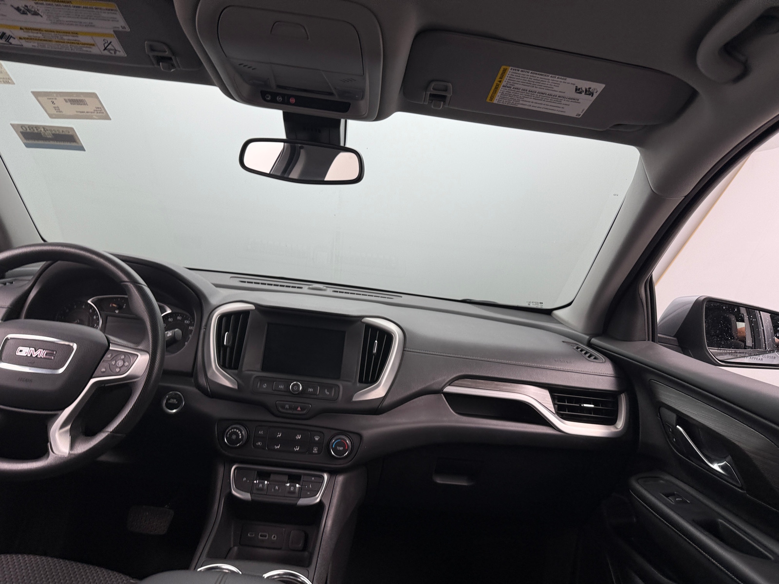 Thumbnail: 2024 GMC Terrain - 3