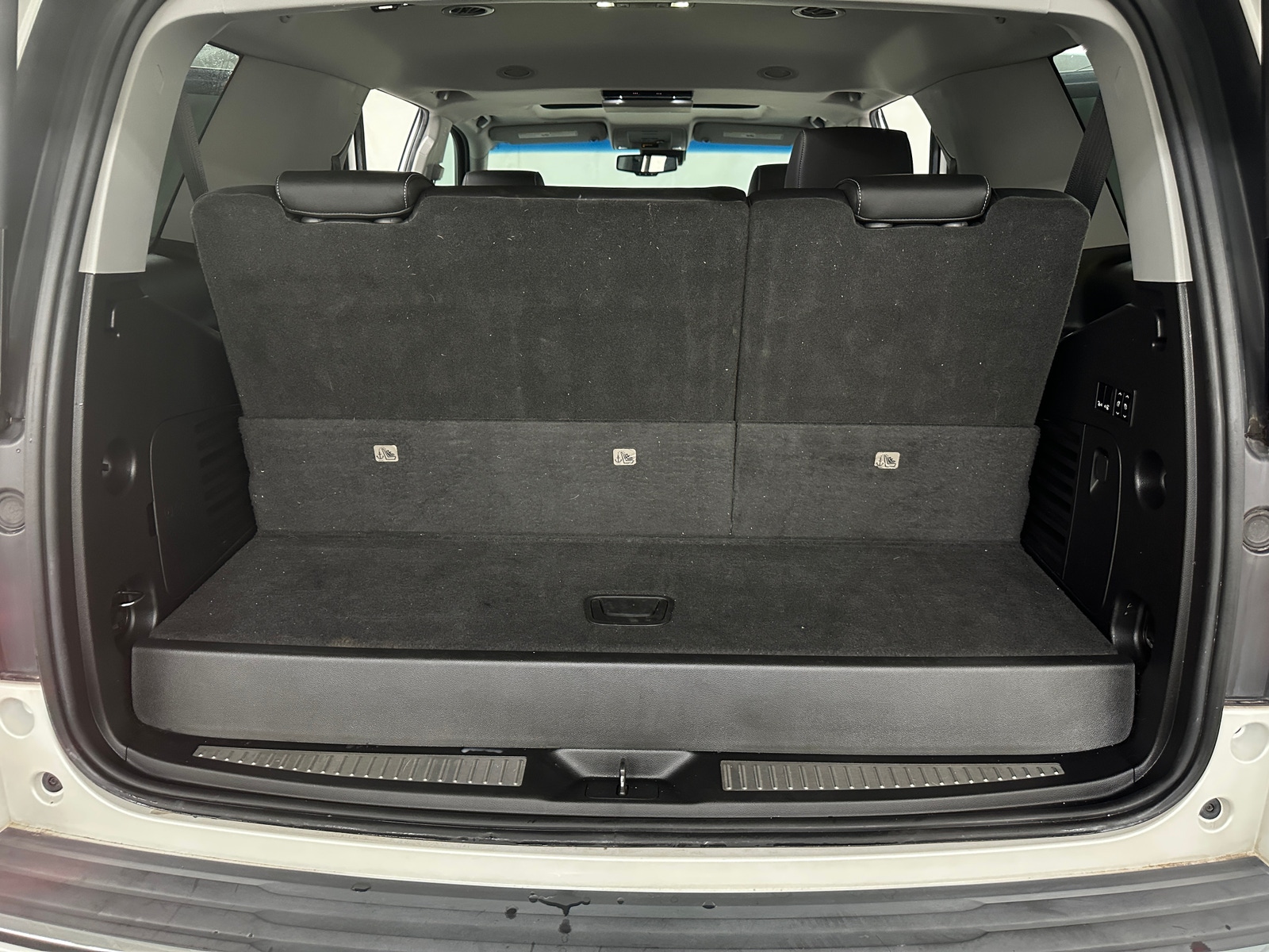 Thumbnail: 2018 Chevrolet Tahoe - 6