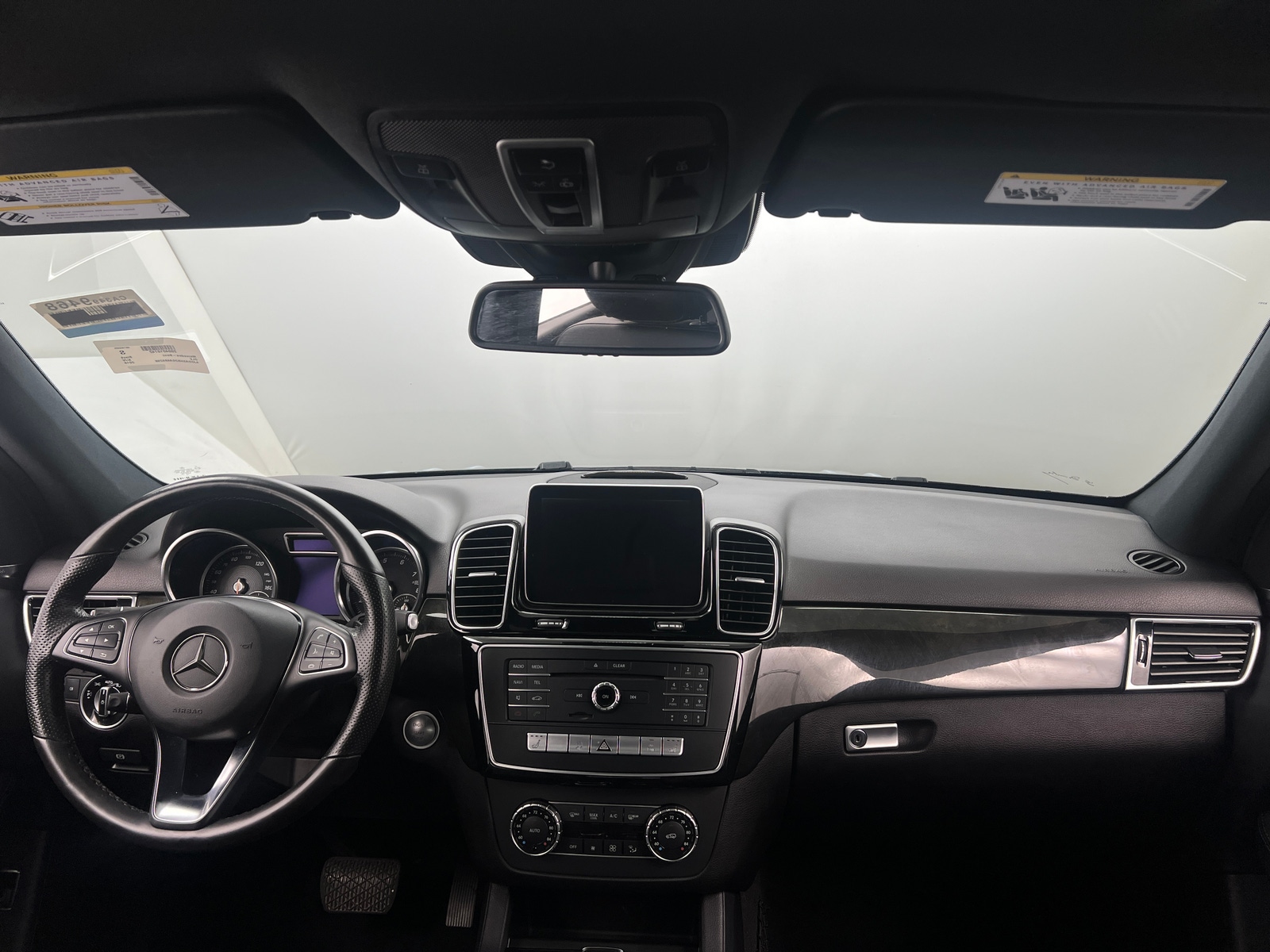 Thumbnail: 2016 Mercedes-Benz GLE - 2