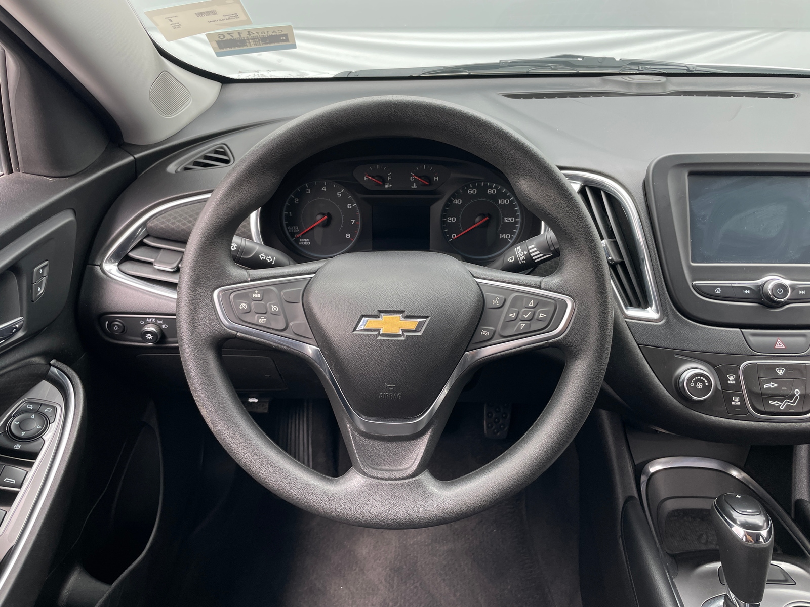 Thumbnail: 2018 Chevrolet Malibu - 5