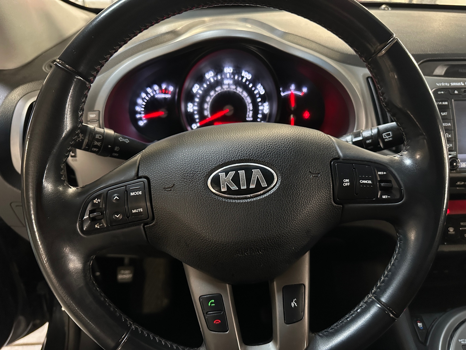 Thumbnail: 2014 Kia Sportage - 4