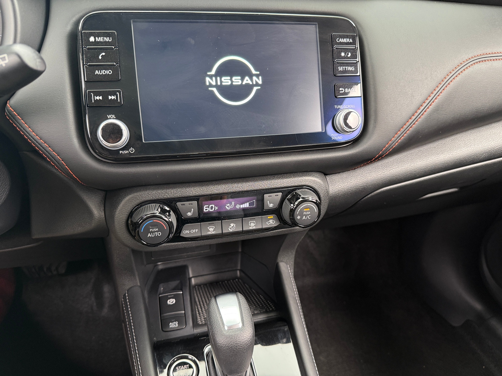 Thumbnail: 2024 Nissan Kicks - 4
