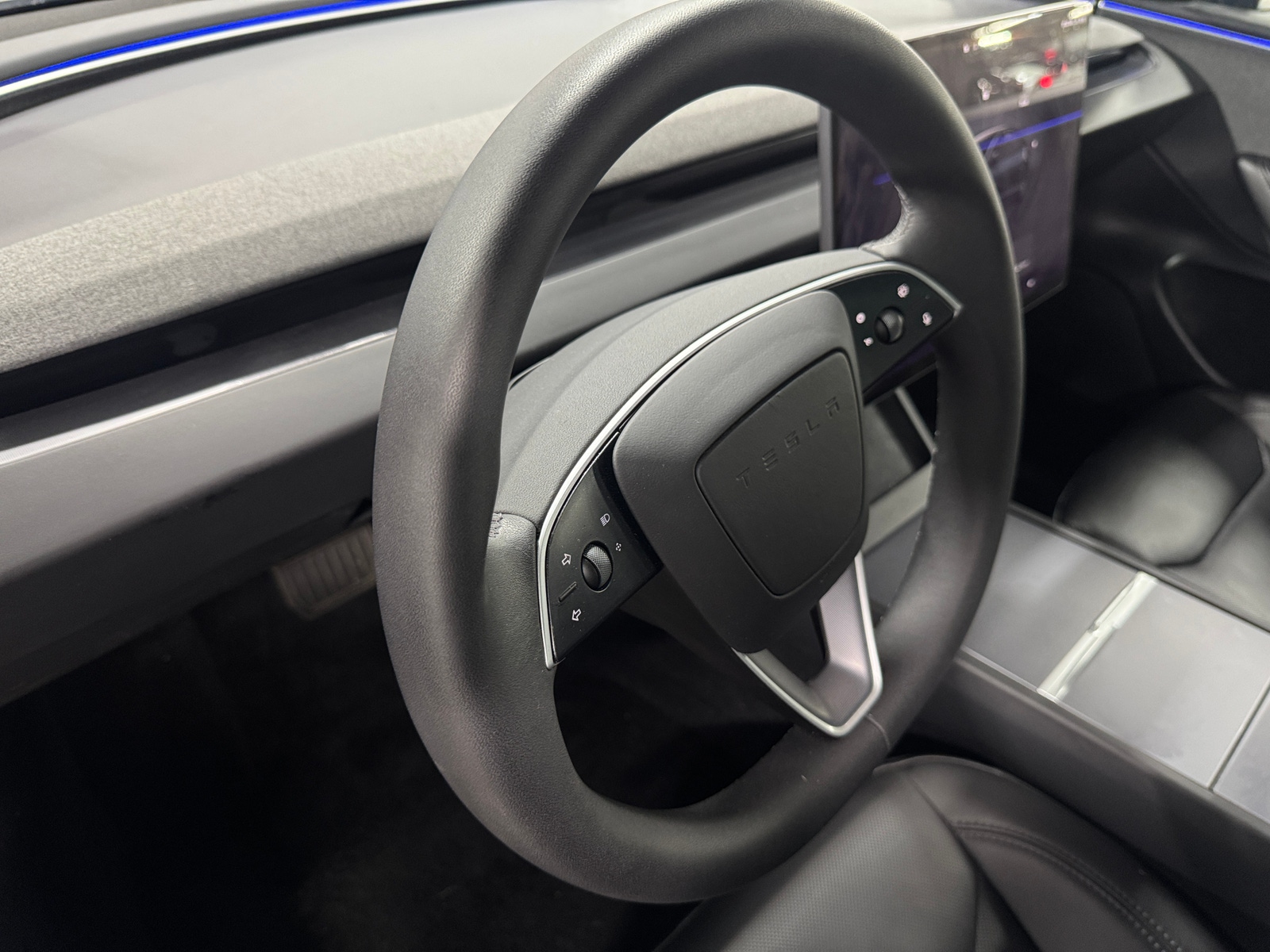 Thumbnail: 2025 Tesla Model 3 - 4