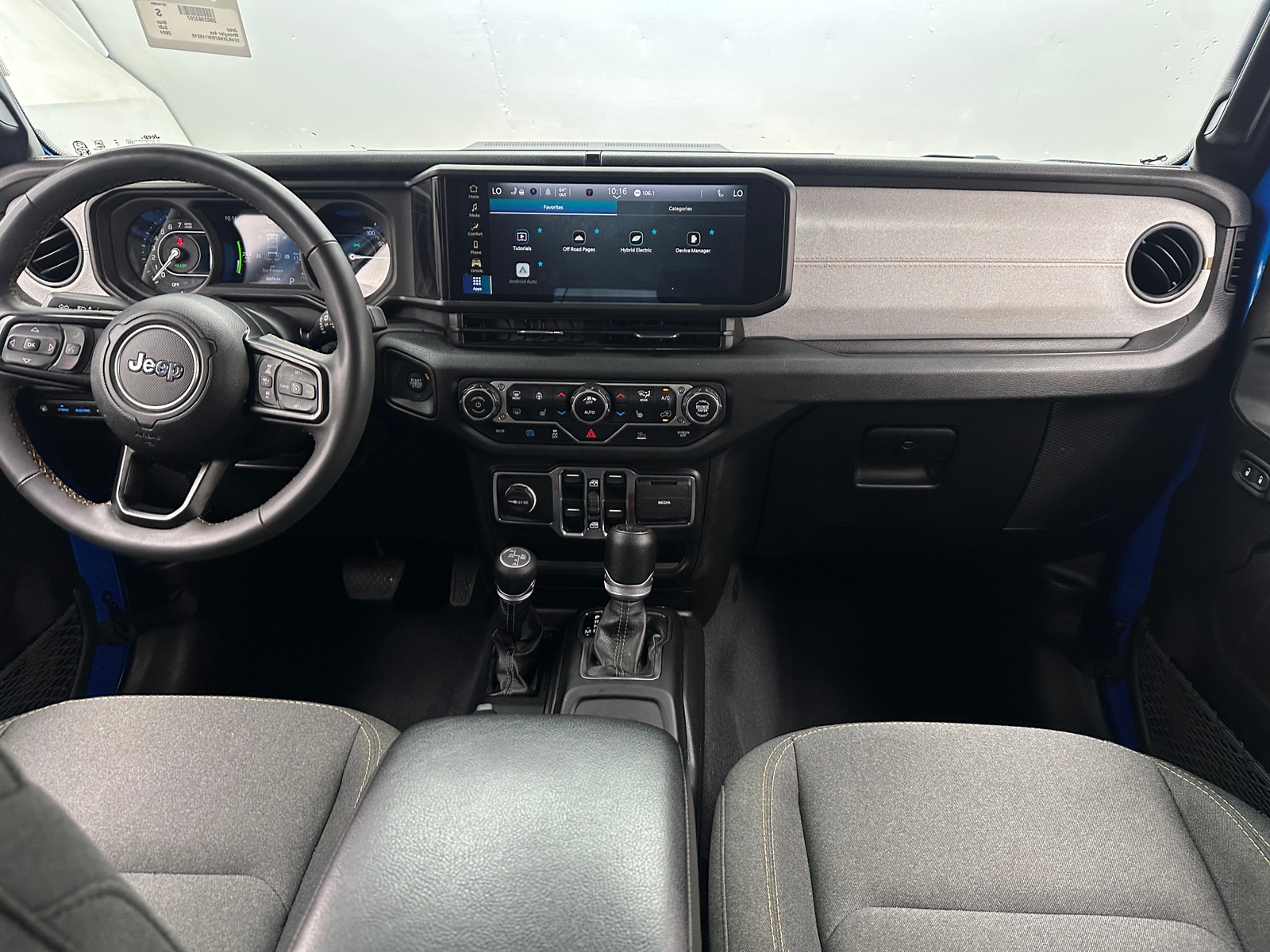Thumbnail: 2024 Jeep Wrangler - 3