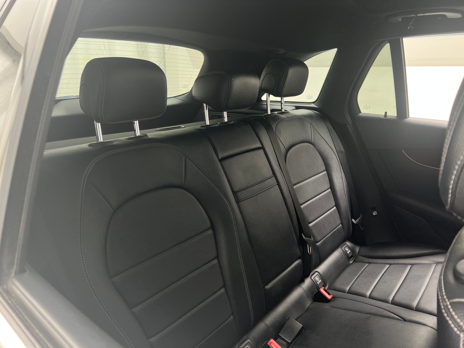 Thumbnail: 2017 Mercedes-Benz GLC - 5