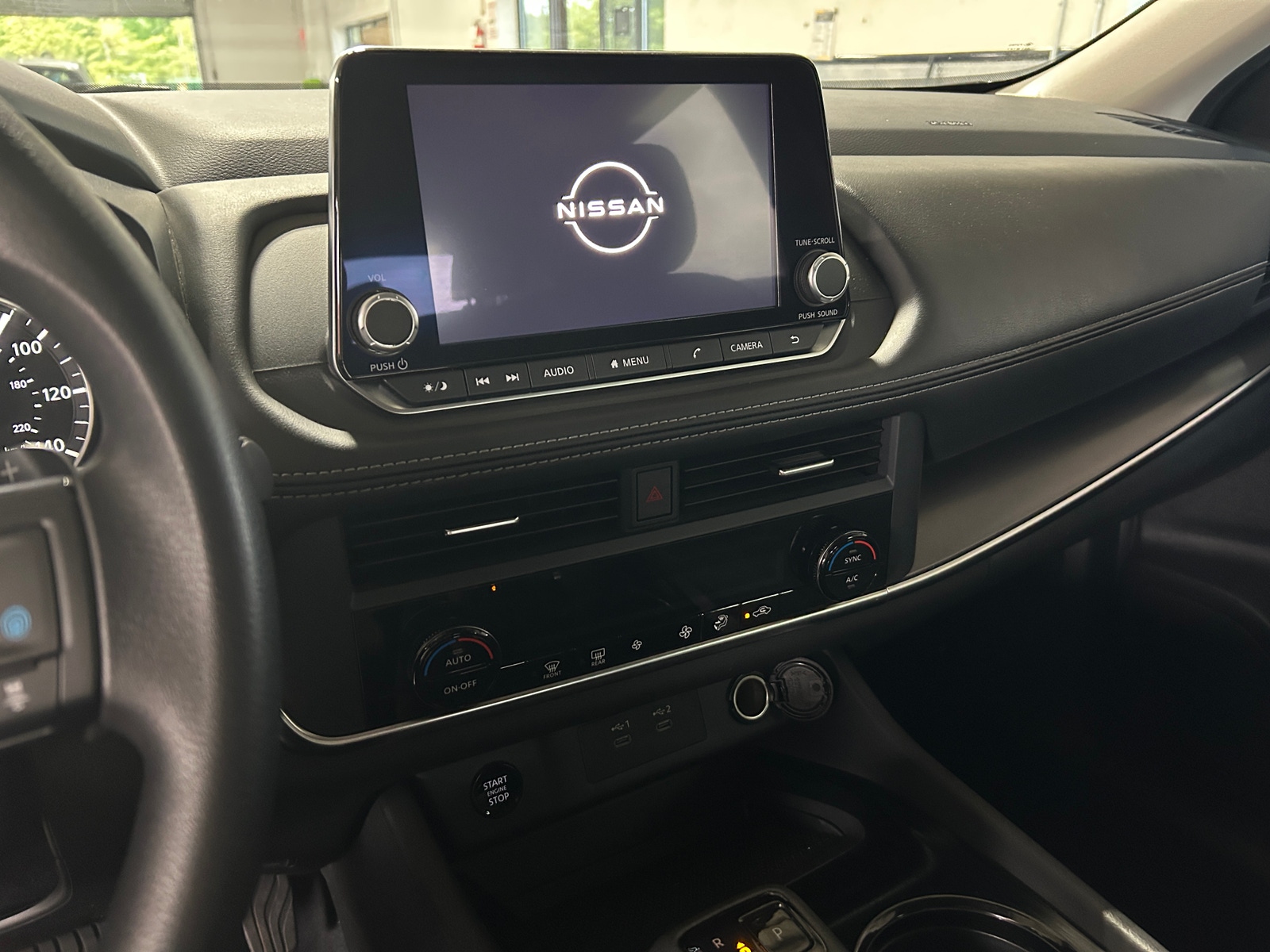 Thumbnail: 2024 Nissan Rogue - 4