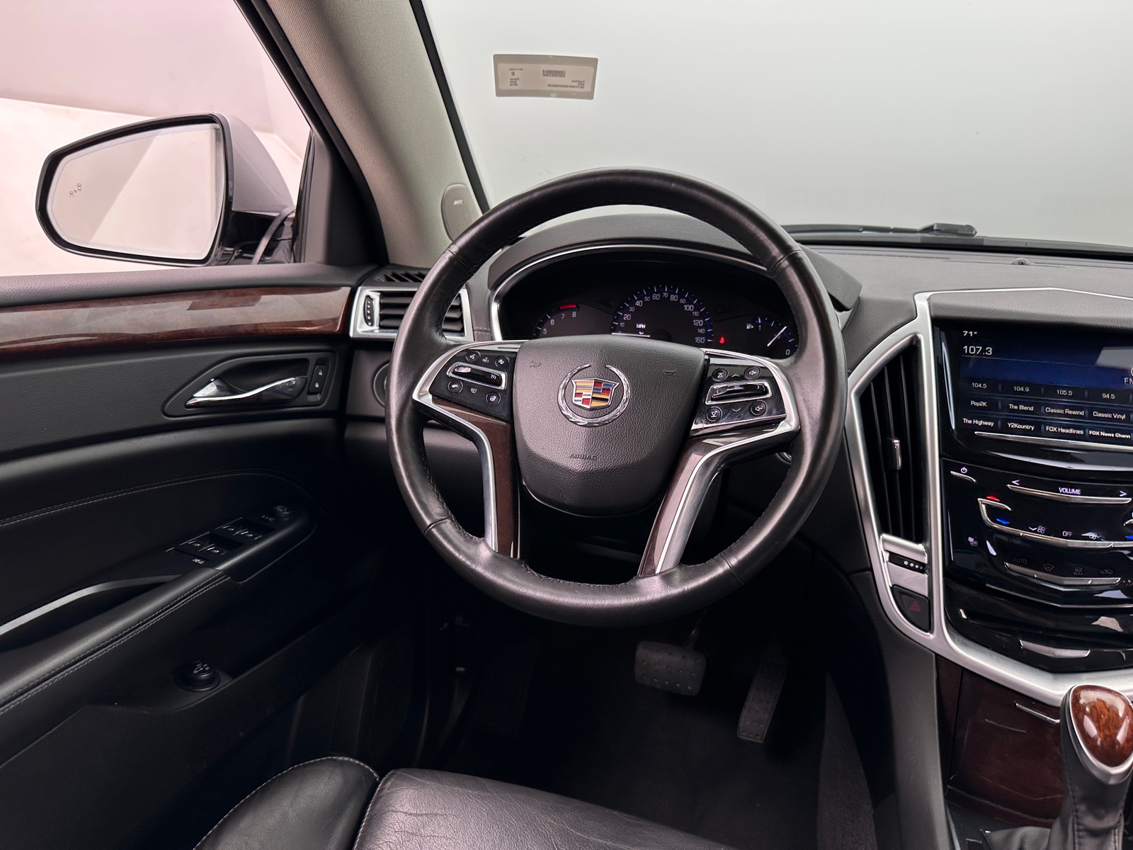 Thumbnail: 2016 Cadillac SRX - 4