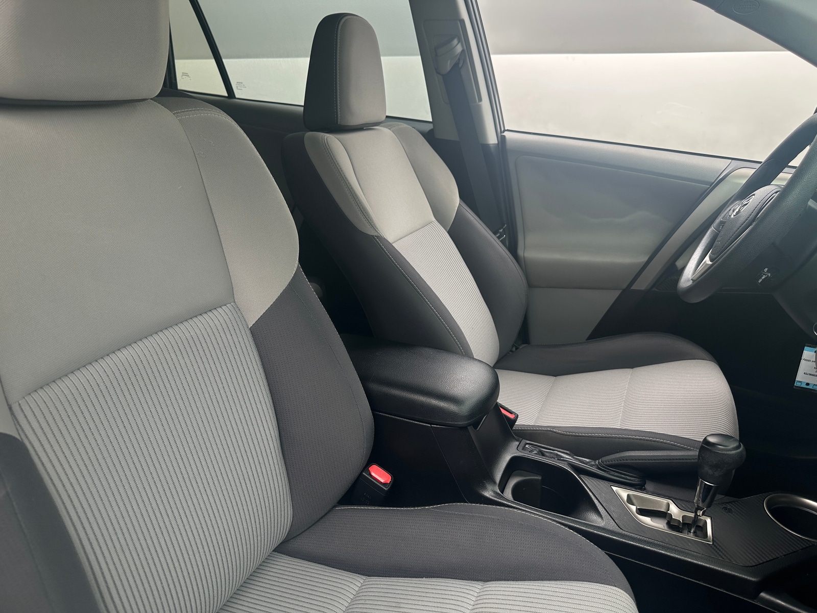 Thumbnail: 2013 Toyota RAV4 - 2
