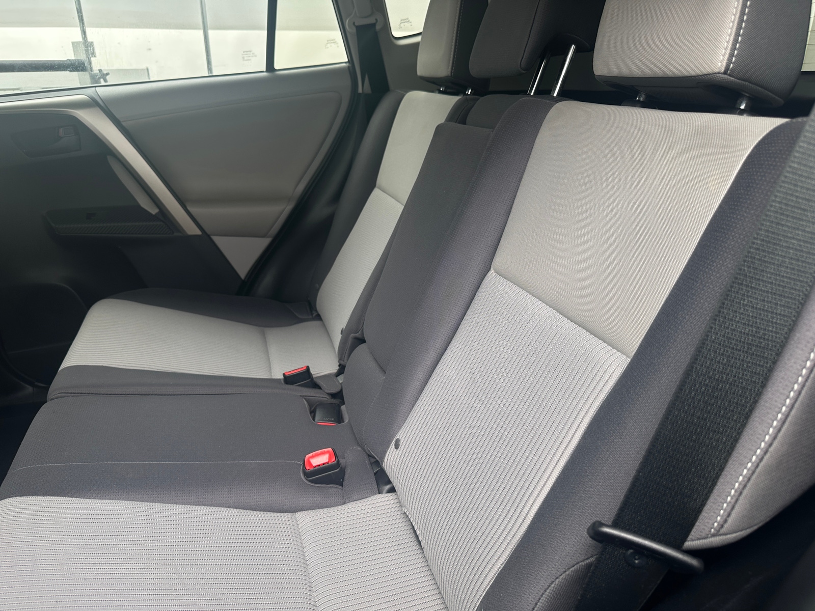 Thumbnail: 2013 Toyota RAV4 - 6