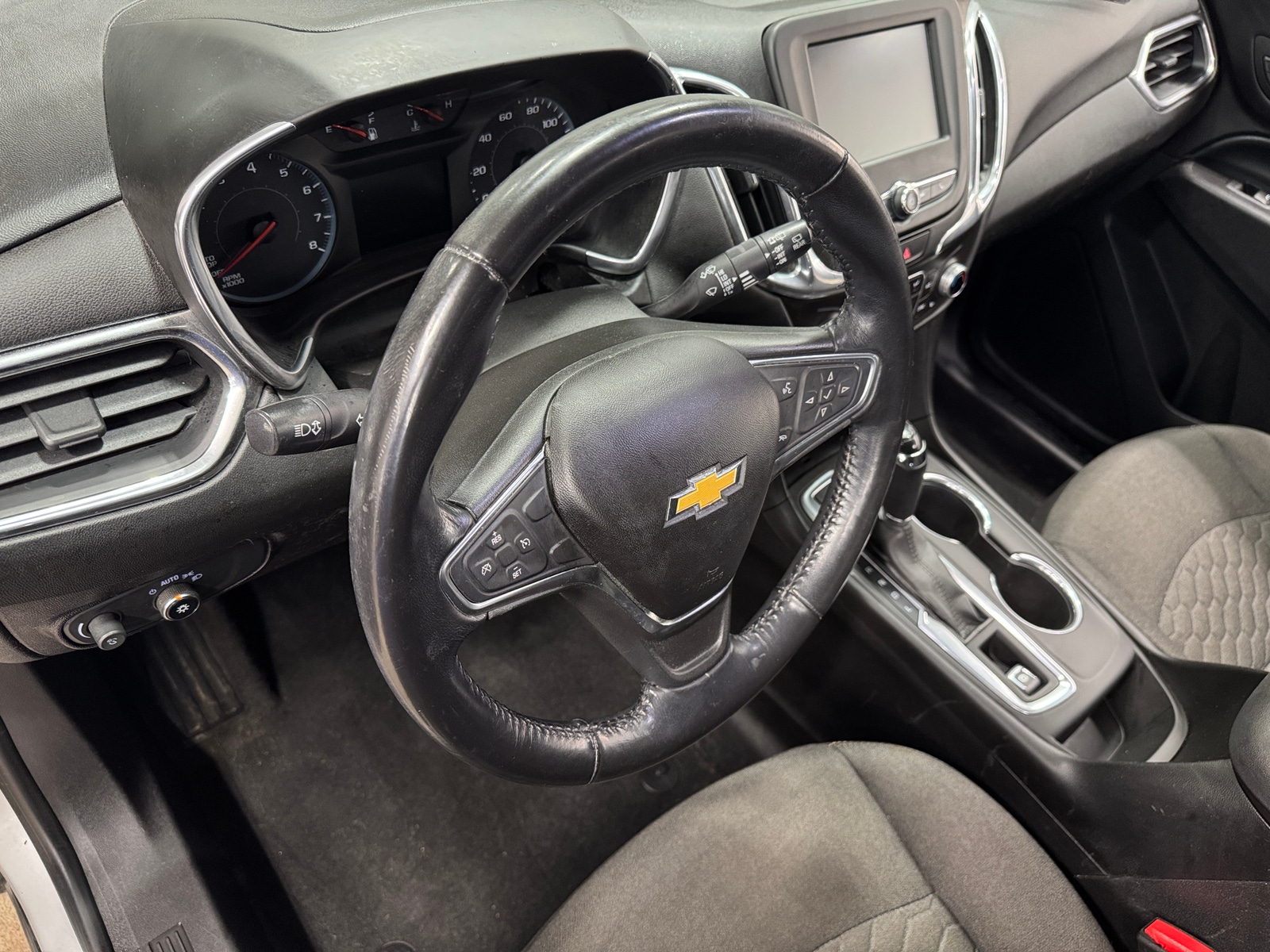 Thumbnail: 2018 Chevrolet Equinox - 3