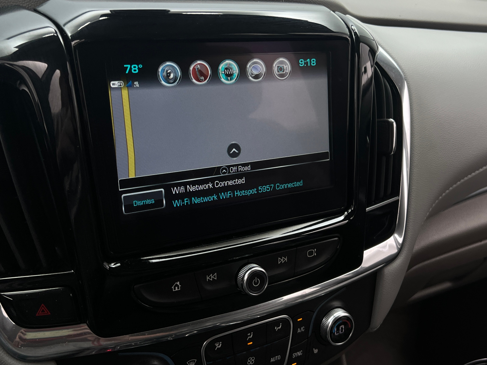 Thumbnail: 2019 Chevrolet Traverse - 3