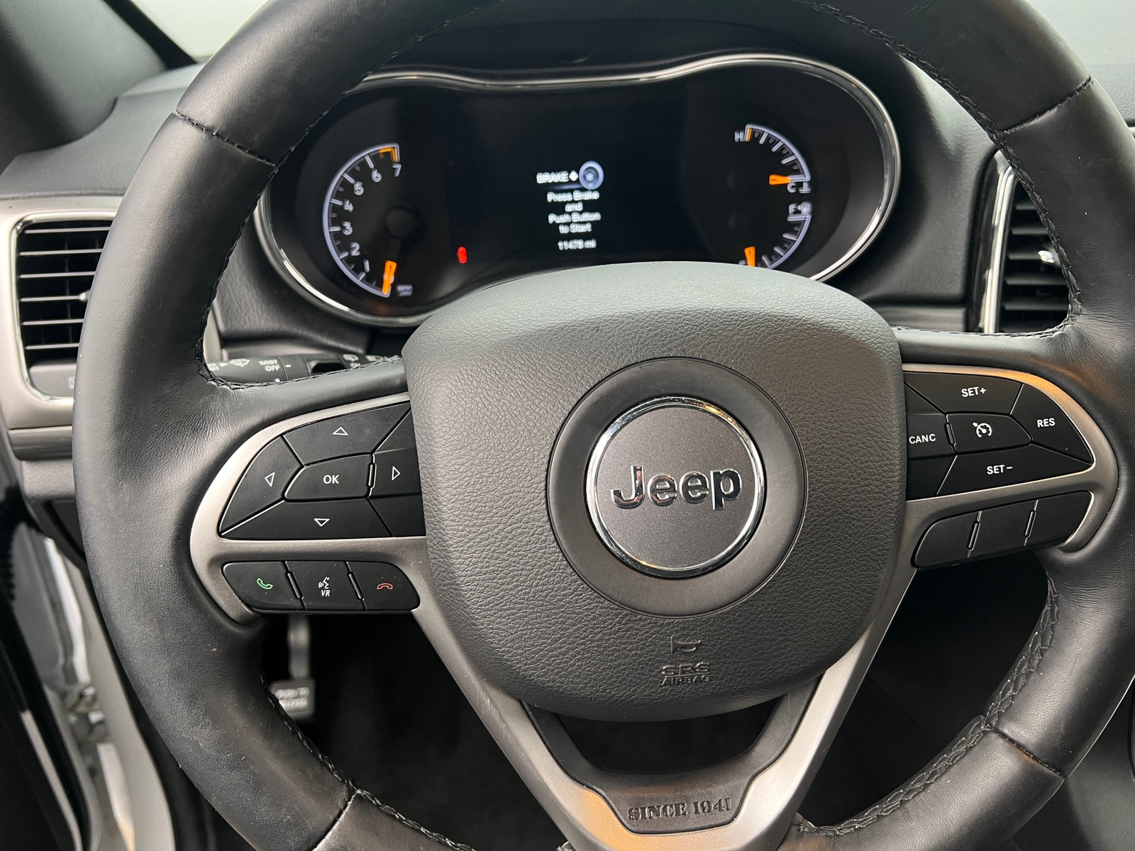 Thumbnail: 2022 Jeep Grand Cherokee - 4