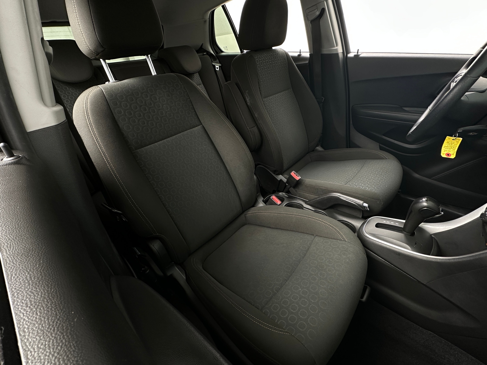 Thumbnail: 2020 Chevrolet Trax - 2