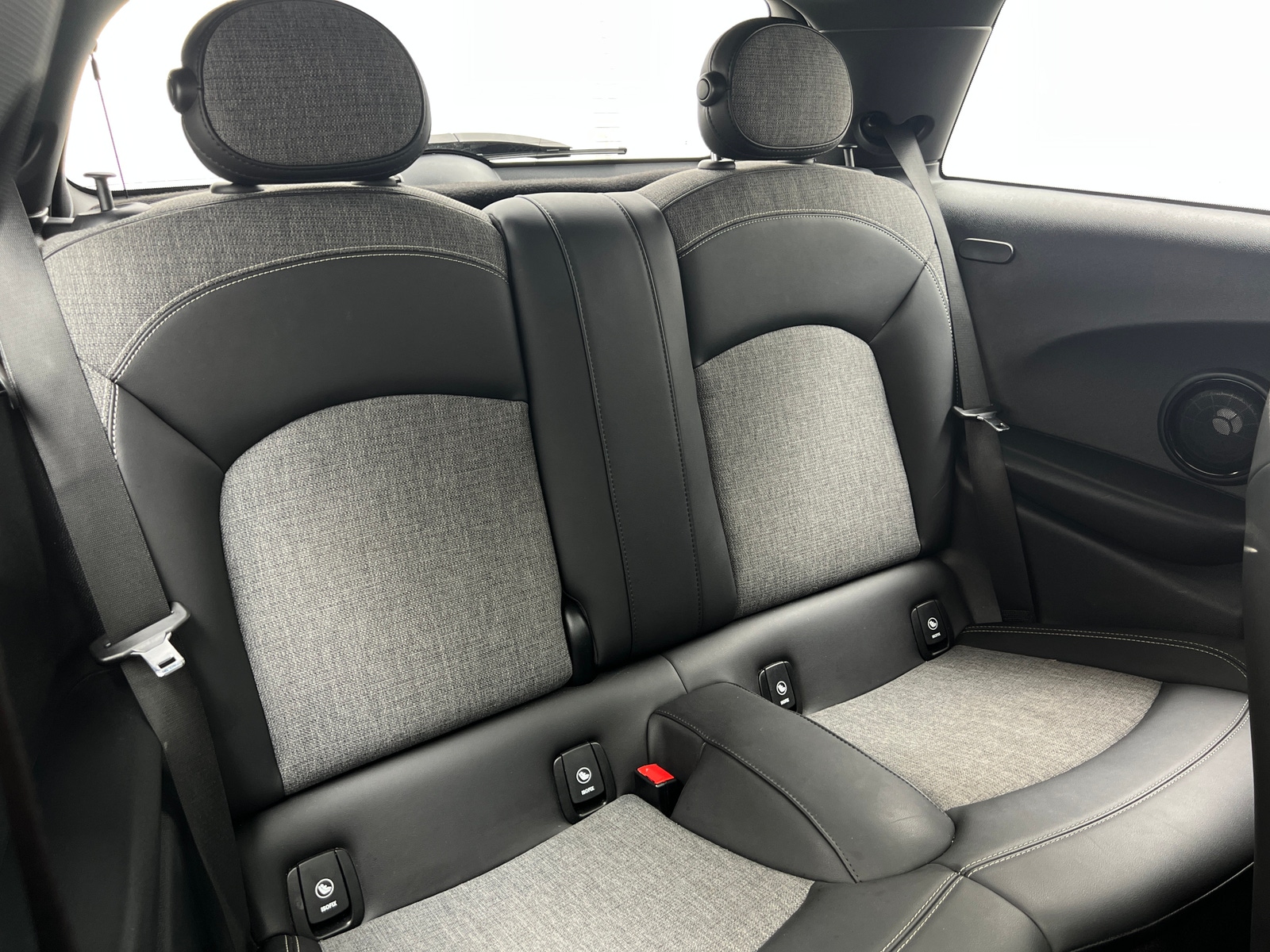 Thumbnail: 2023 MINI Cooper Hardtop - 5