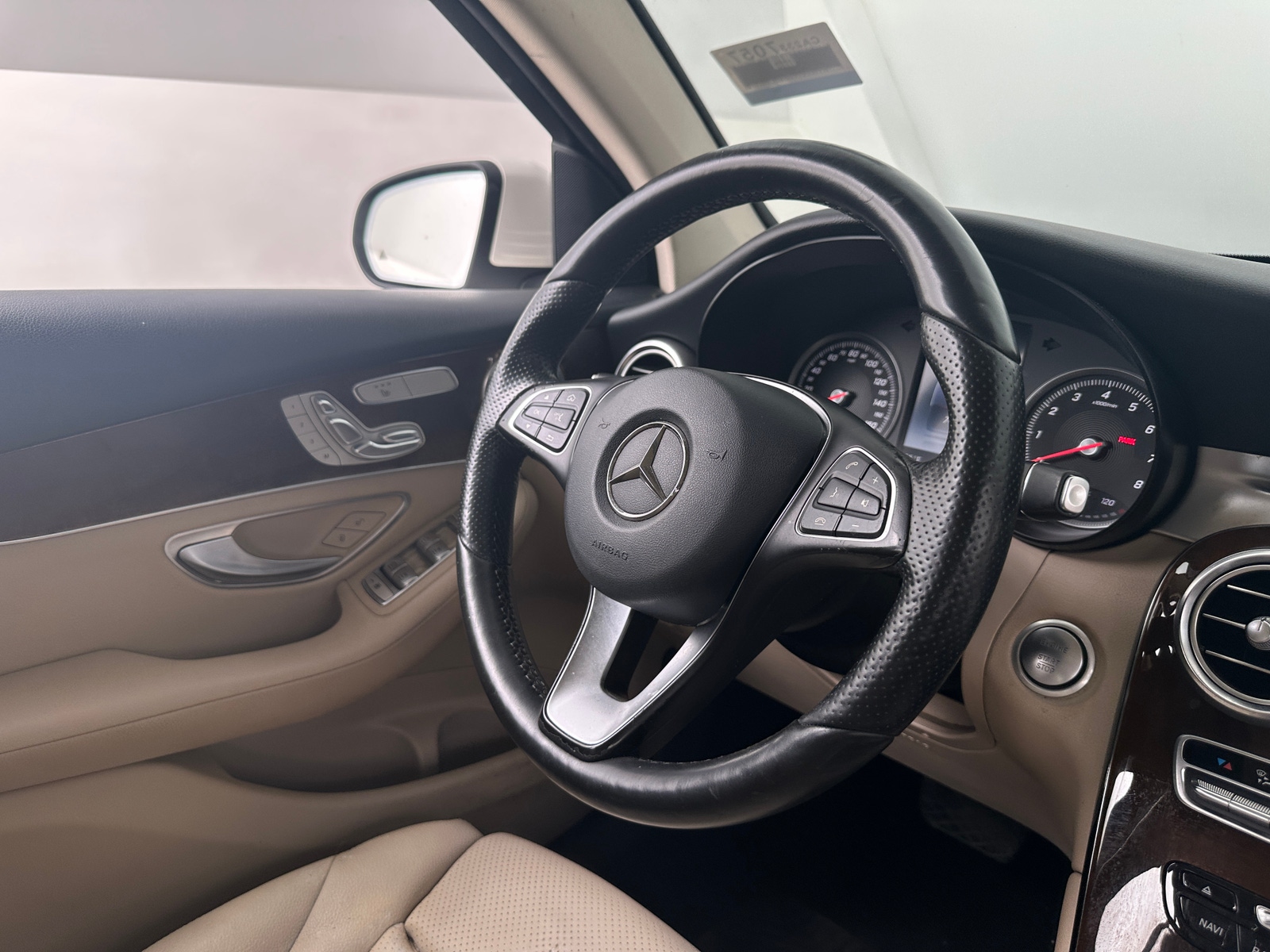 Thumbnail: 2016 Mercedes-Benz GLC - 4