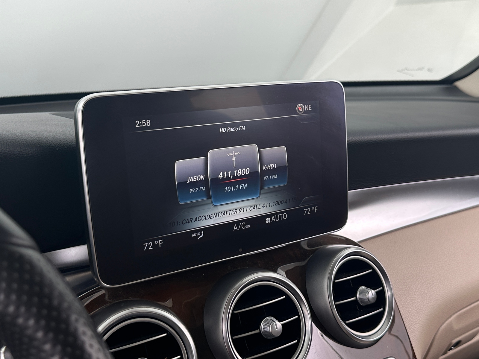 Thumbnail: 2016 Mercedes-Benz GLC - 3