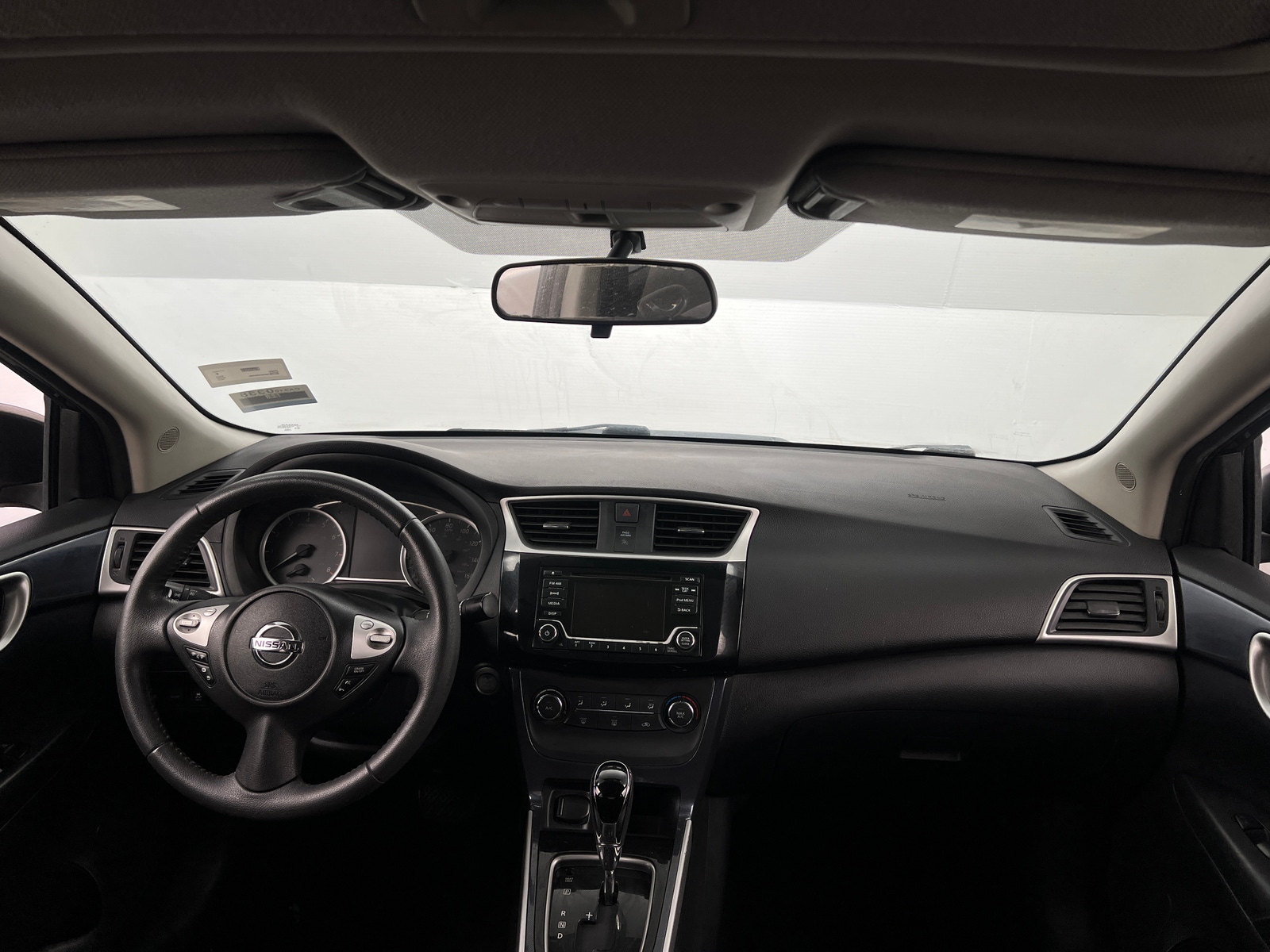 Thumbnail: 2017 Nissan Sentra - 3
