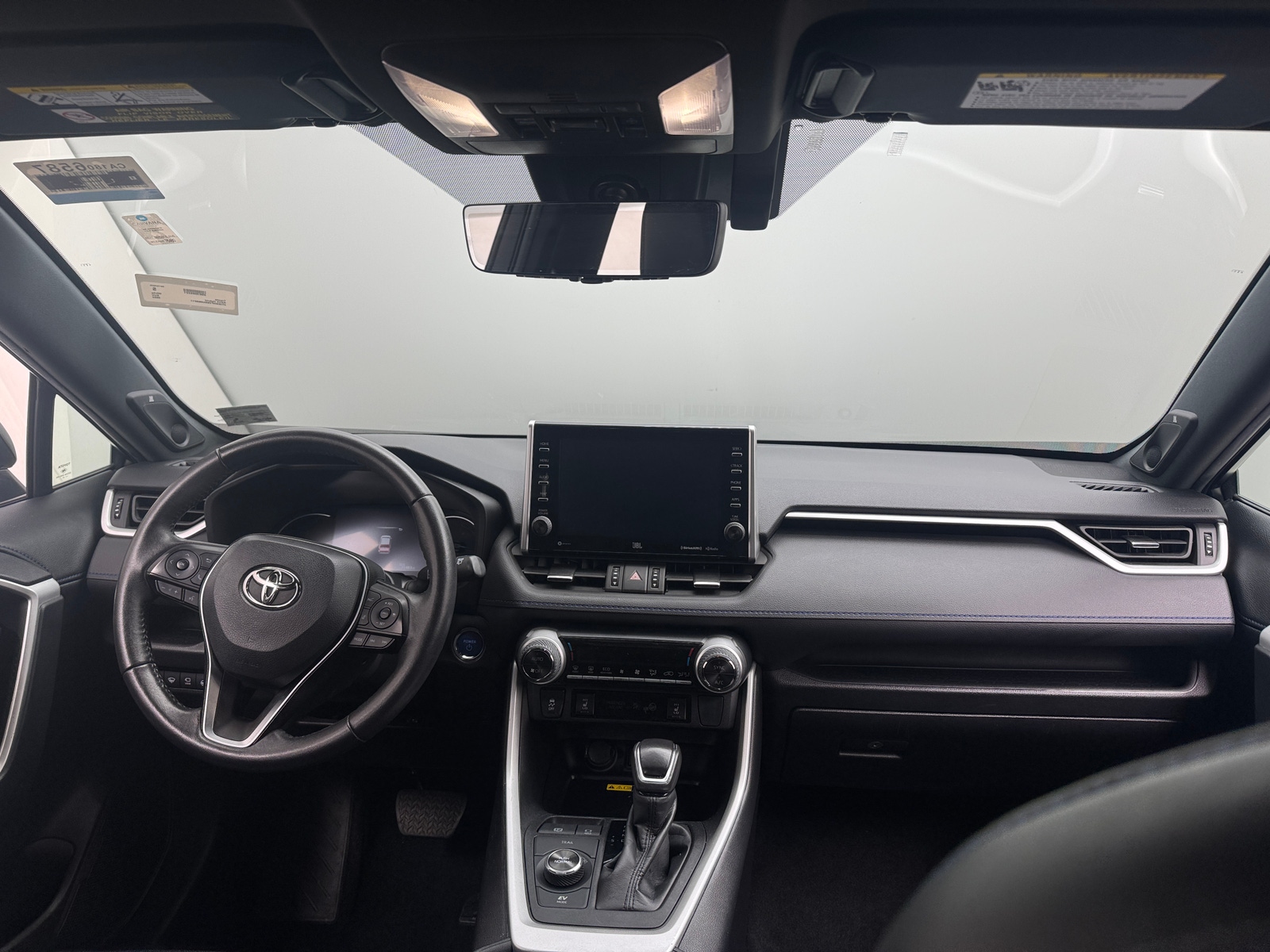 Thumbnail: 2022 Toyota RAV4 - 2
