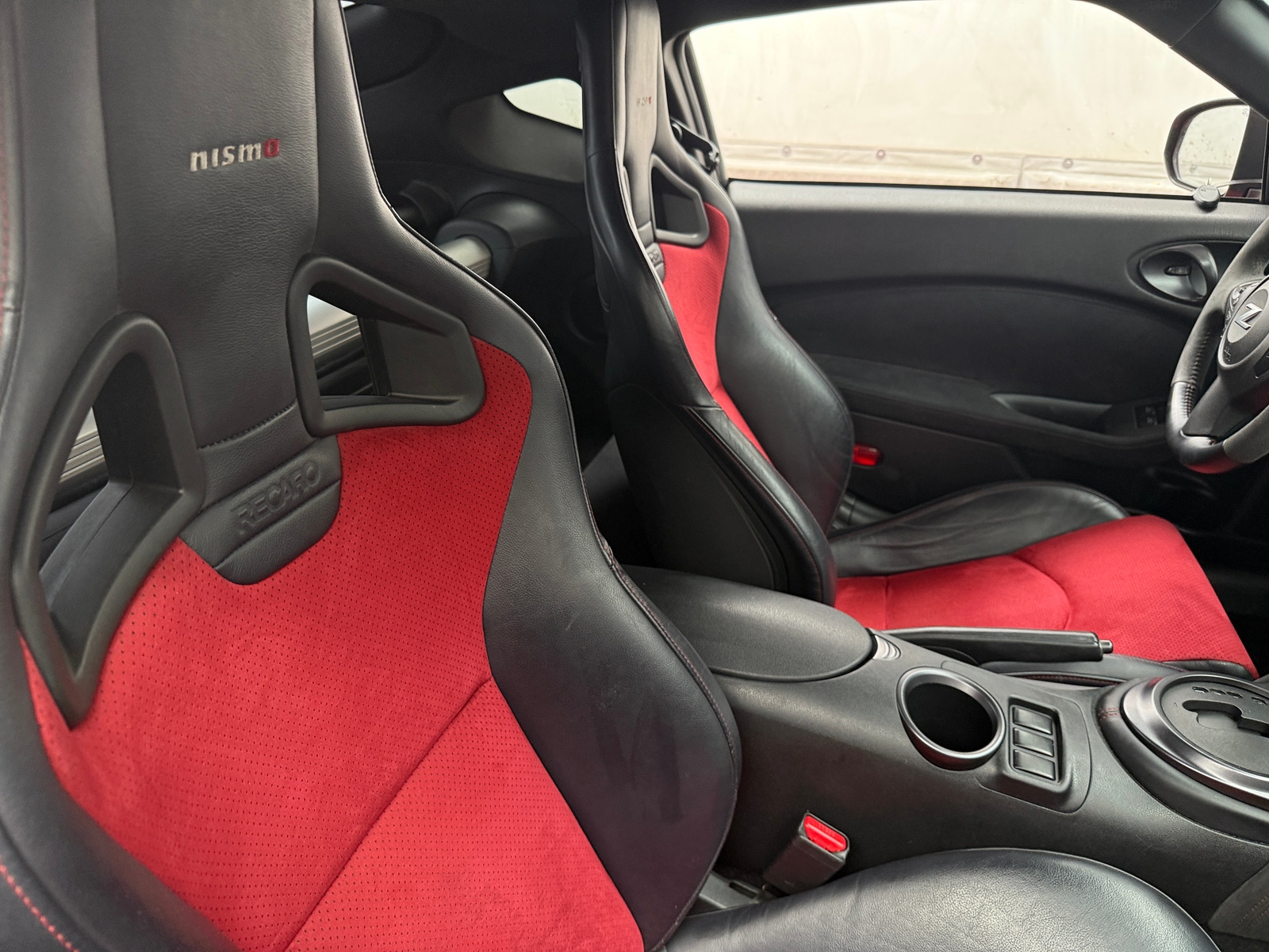 Thumbnail: 2015 Nissan Z - 2