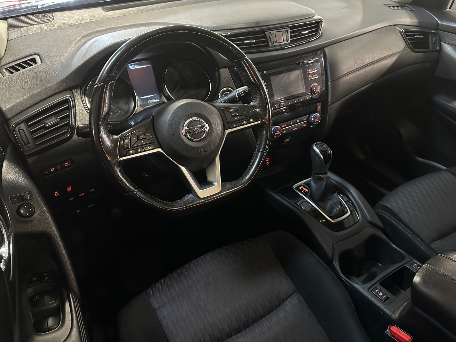 Thumbnail: 2017 Nissan Rogue - 3