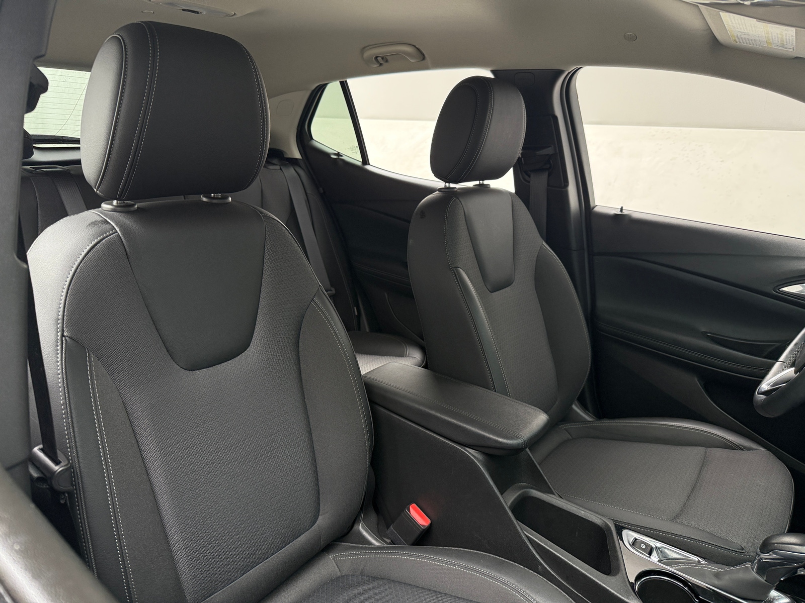 Thumbnail: 2023 Buick Encore GX - 2