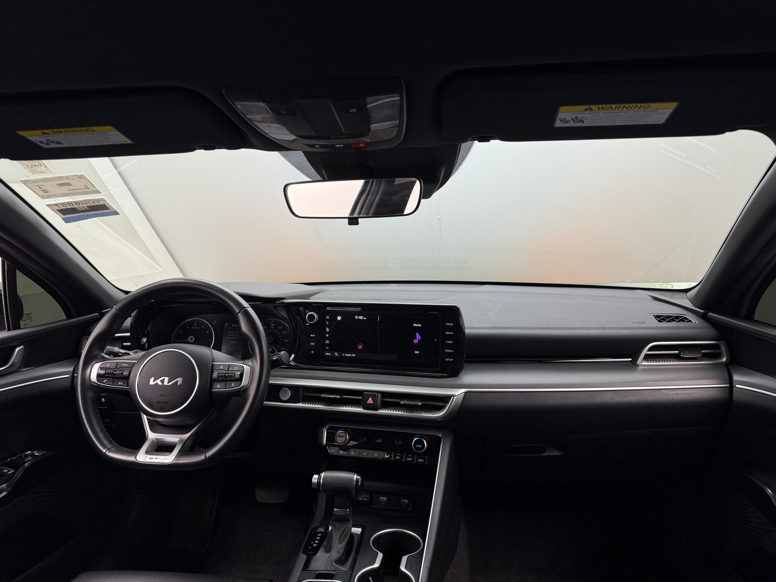 Thumbnail: 2023 Kia K5 - 2