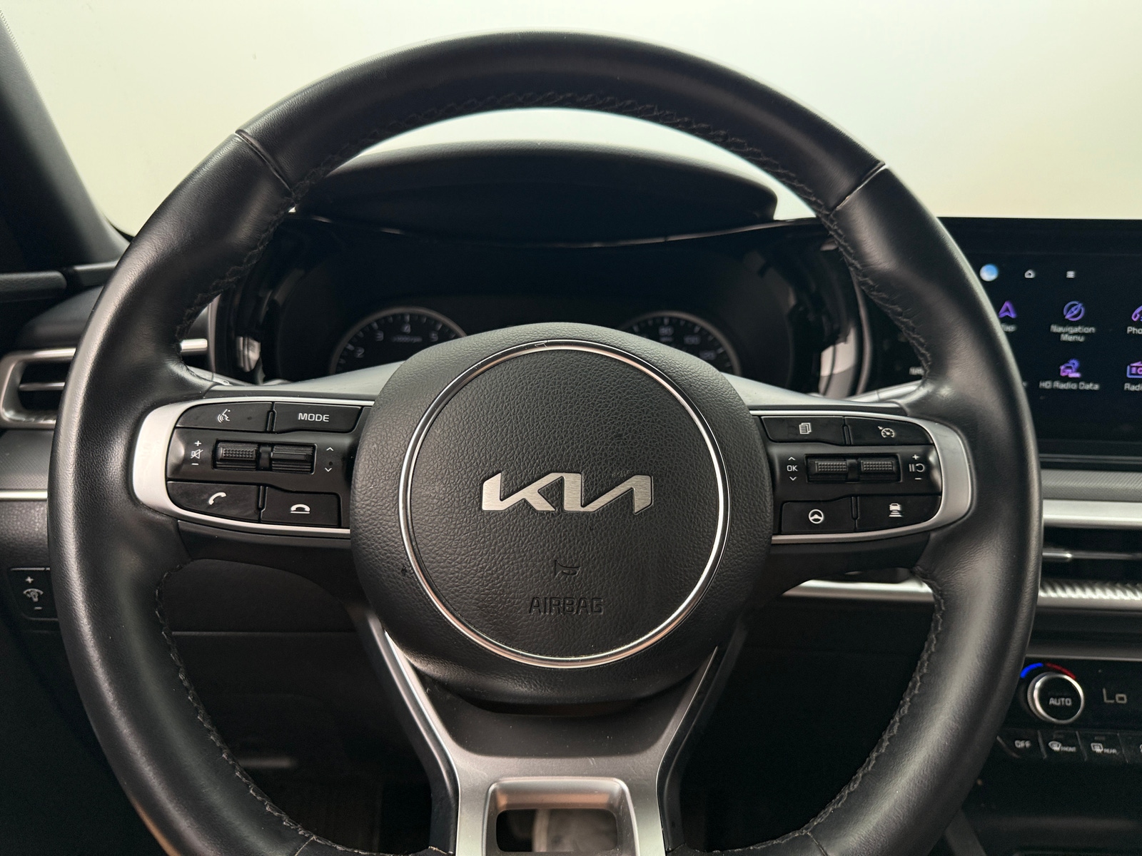 Thumbnail: 2023 Kia K5 - 4