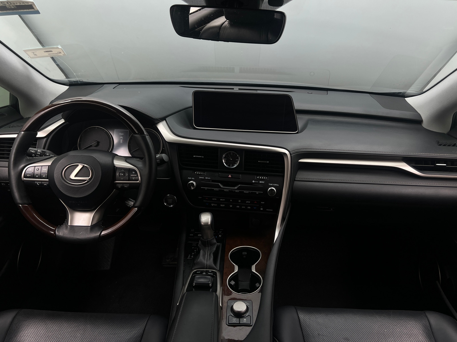 Thumbnail: 2017 Lexus RX - 3