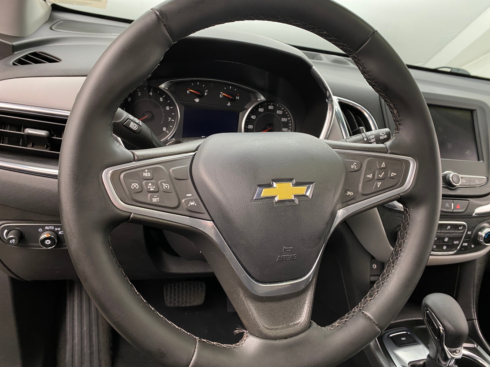 Thumbnail: 2023 Chevrolet Equinox - 4