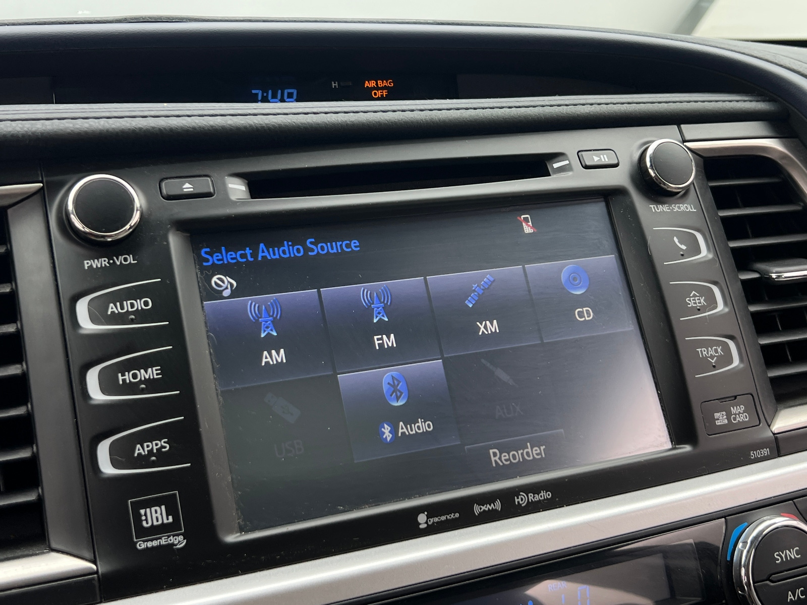 Thumbnail: 2019 Toyota Highlander - 3