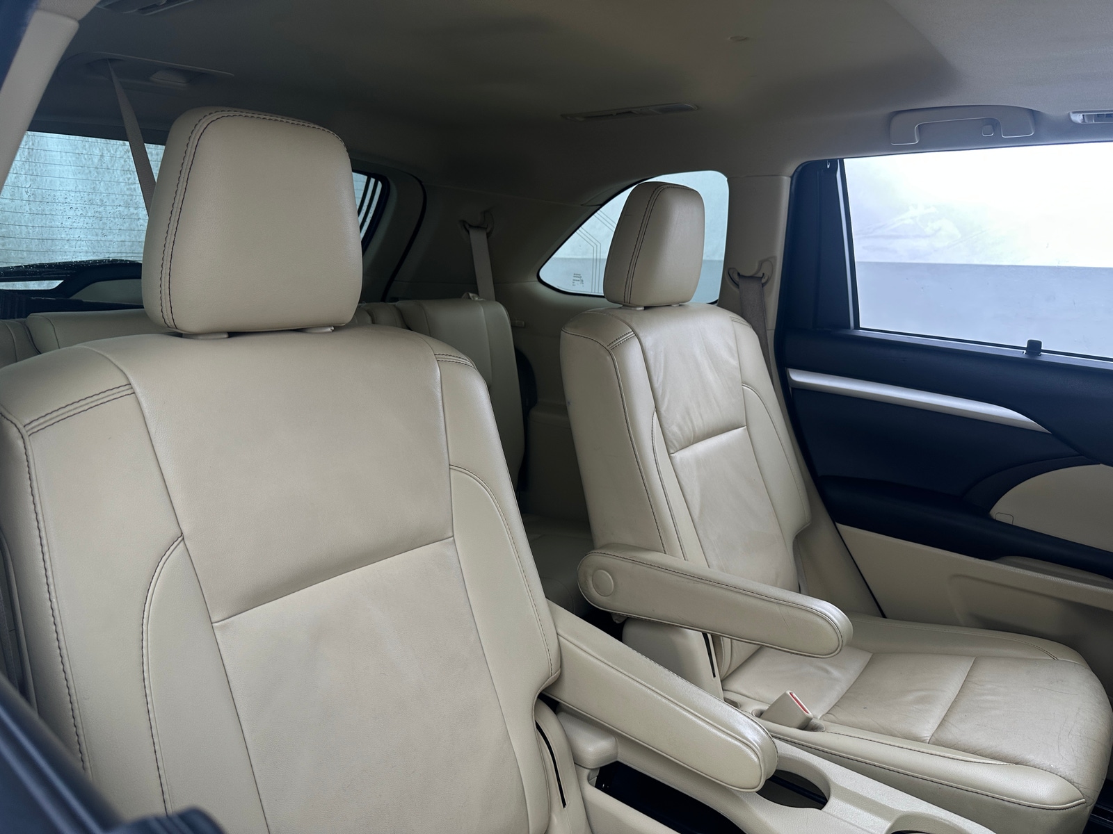 Thumbnail: 2019 Toyota Highlander - 5
