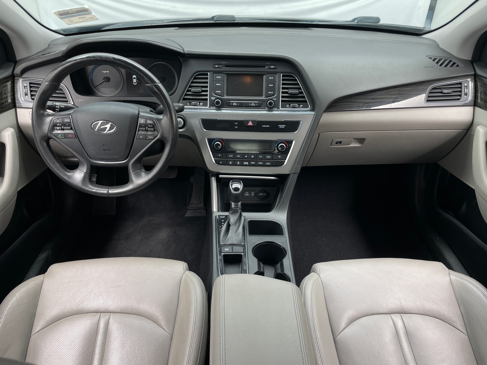 Thumbnail: 2016 Hyundai Sonata - 2