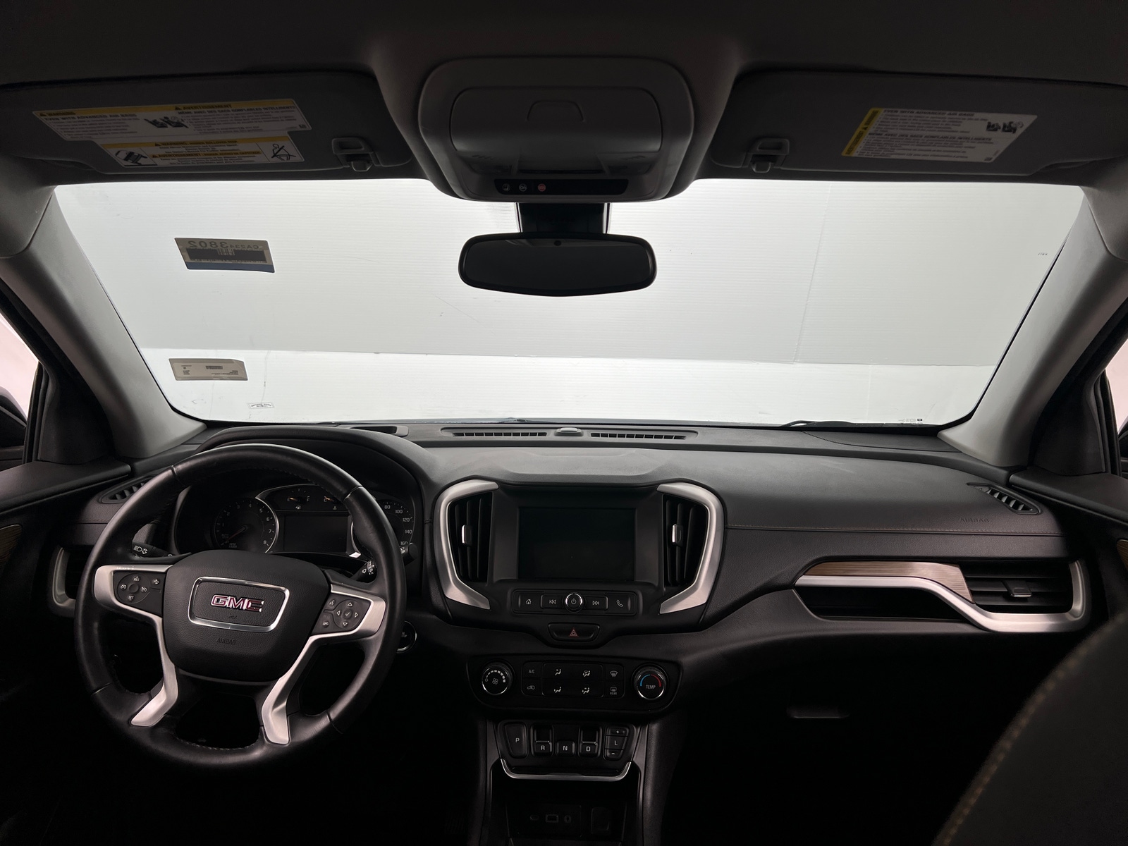 Thumbnail: 2020 GMC Terrain - 3