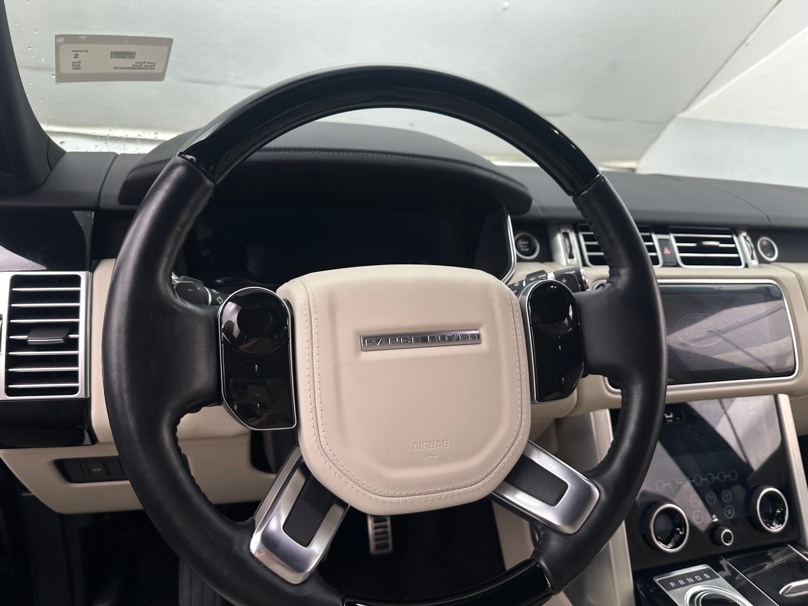 Thumbnail: 2021 Land Rover Range Rover - 4