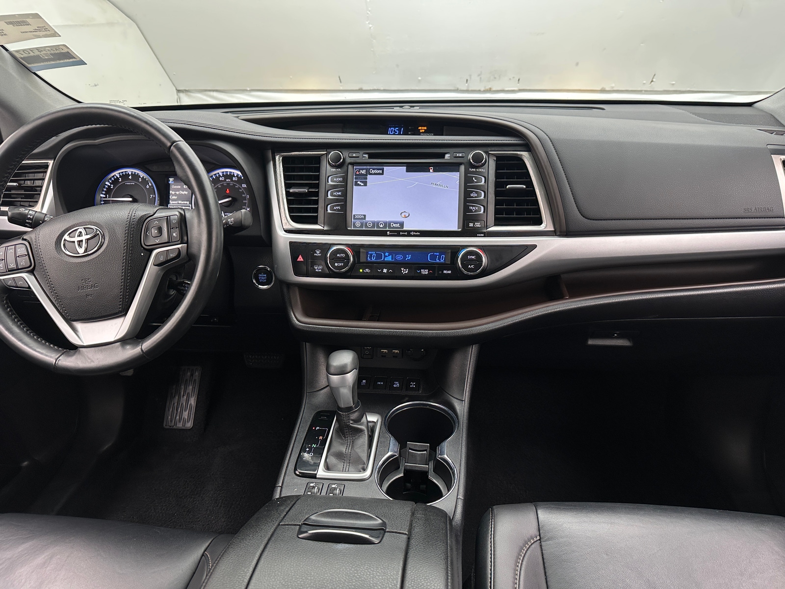 Thumbnail: 2019 Toyota Highlander - 2