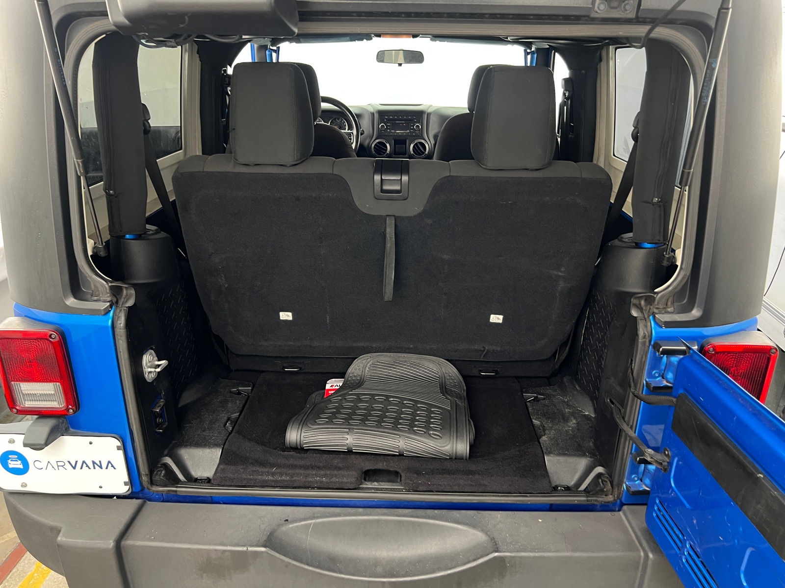 Thumbnail: 2016 Jeep Wrangler - 7