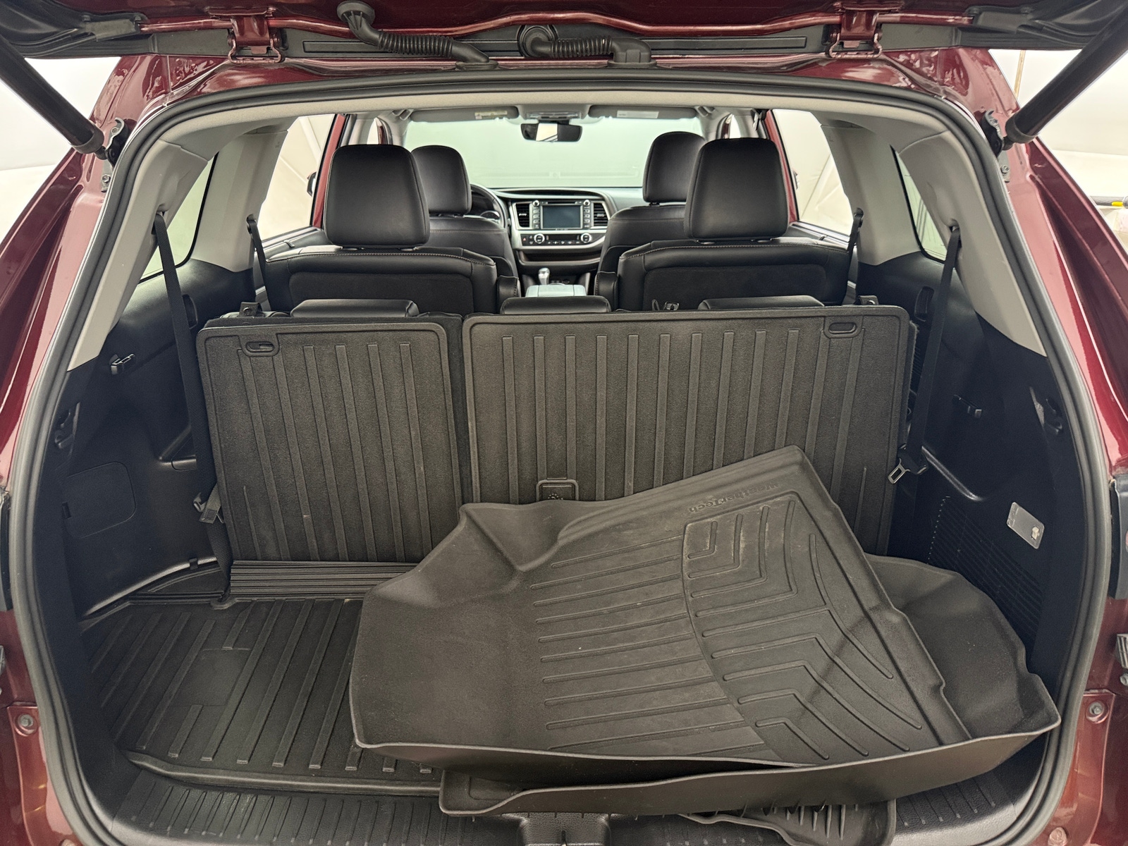 Thumbnail: 2019 Toyota Highlander - 6