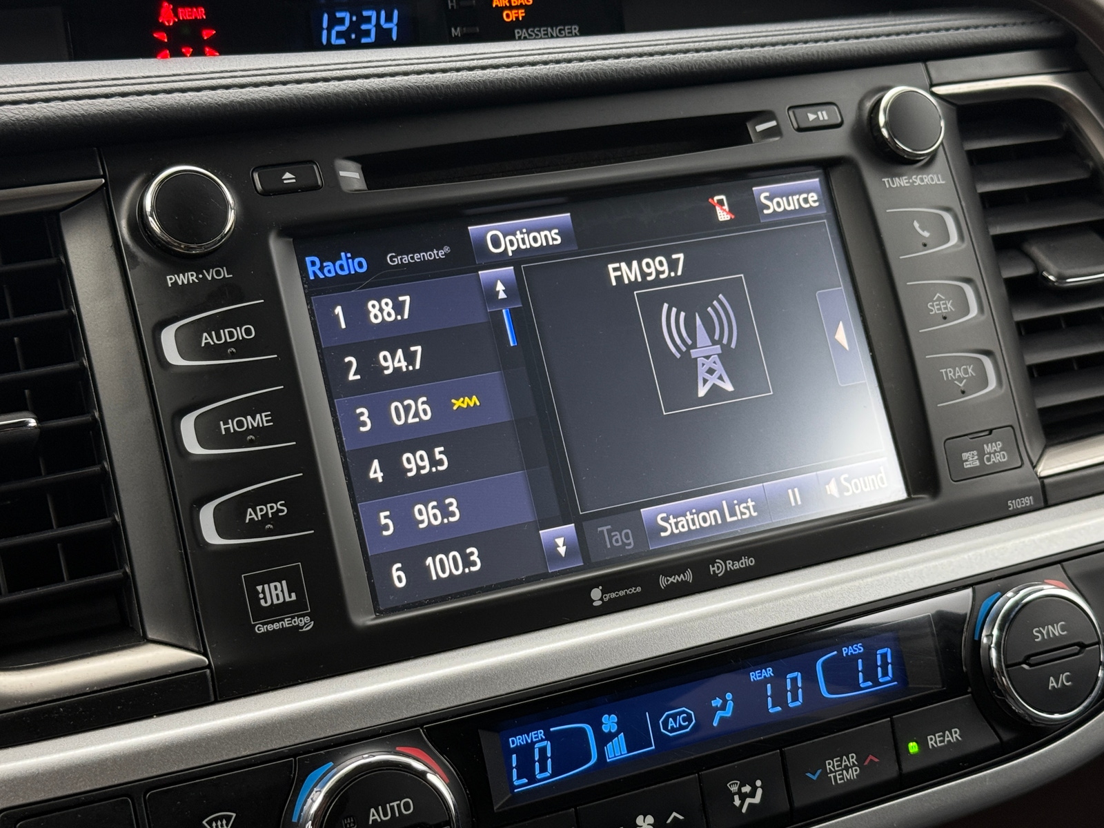 Thumbnail: 2019 Toyota Highlander - 3