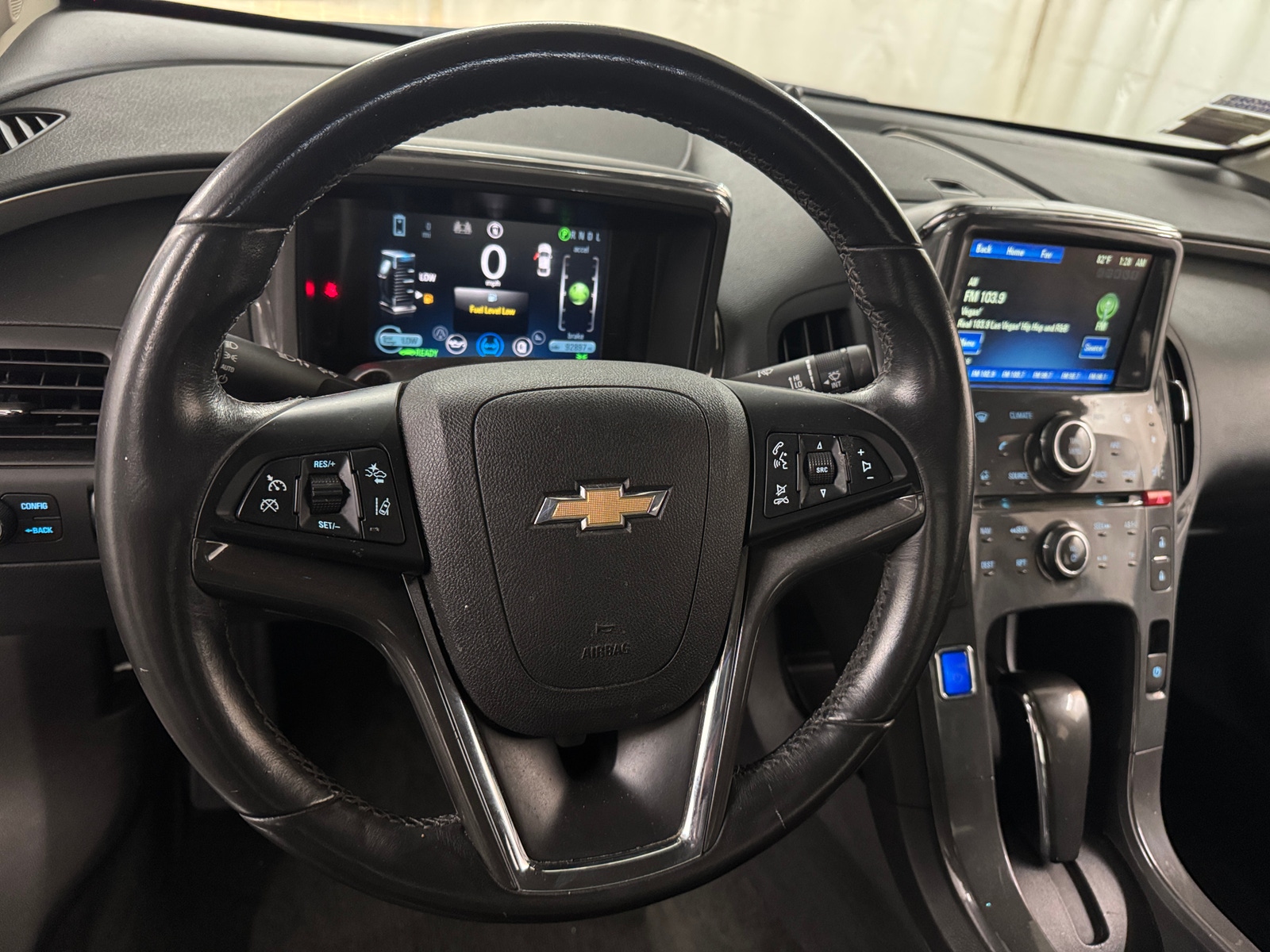 Thumbnail: 2013 Chevrolet Volt - 4