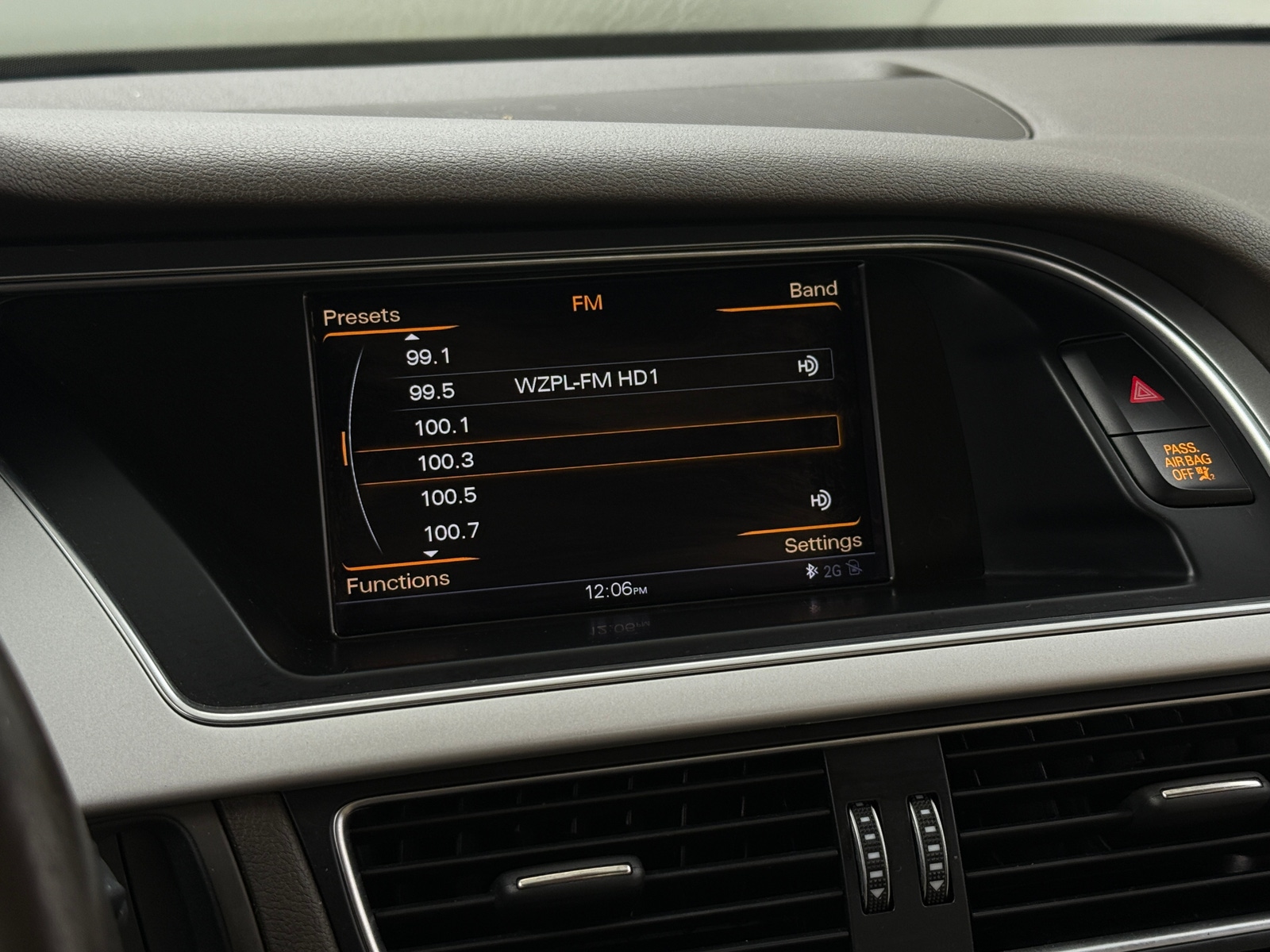 Thumbnail: 2016 Audi A4 - 3