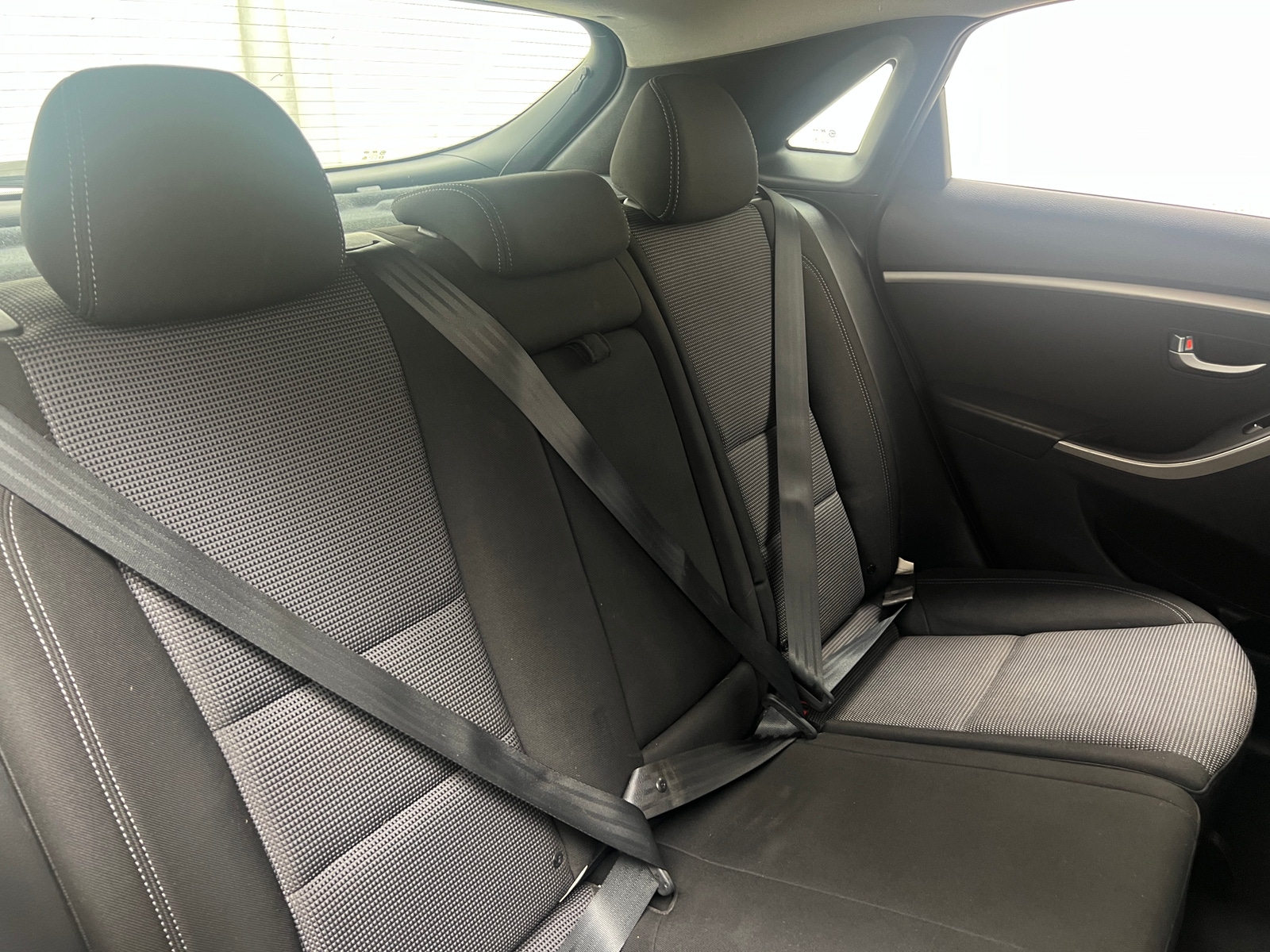 Thumbnail: 2013 Hyundai Elantra - 6