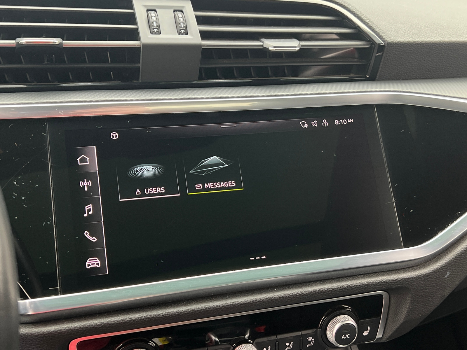 Thumbnail: 2023 Audi Q3 - 3