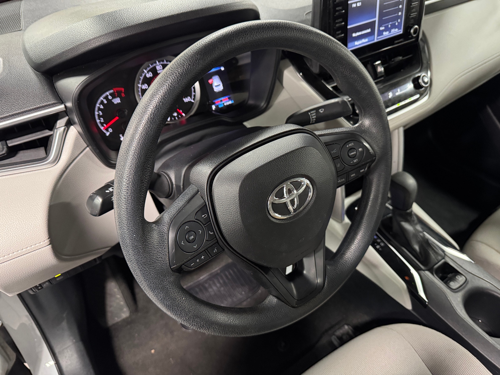 Thumbnail: 2022 Toyota Corolla Cross - 5
