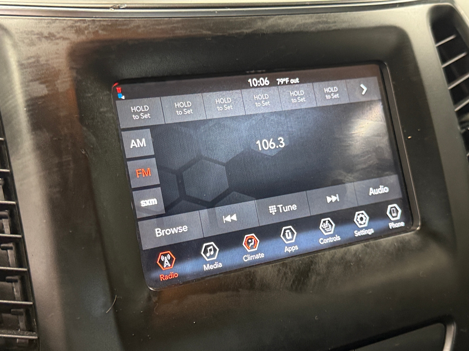 Thumbnail: 2019 Jeep Cherokee - 4