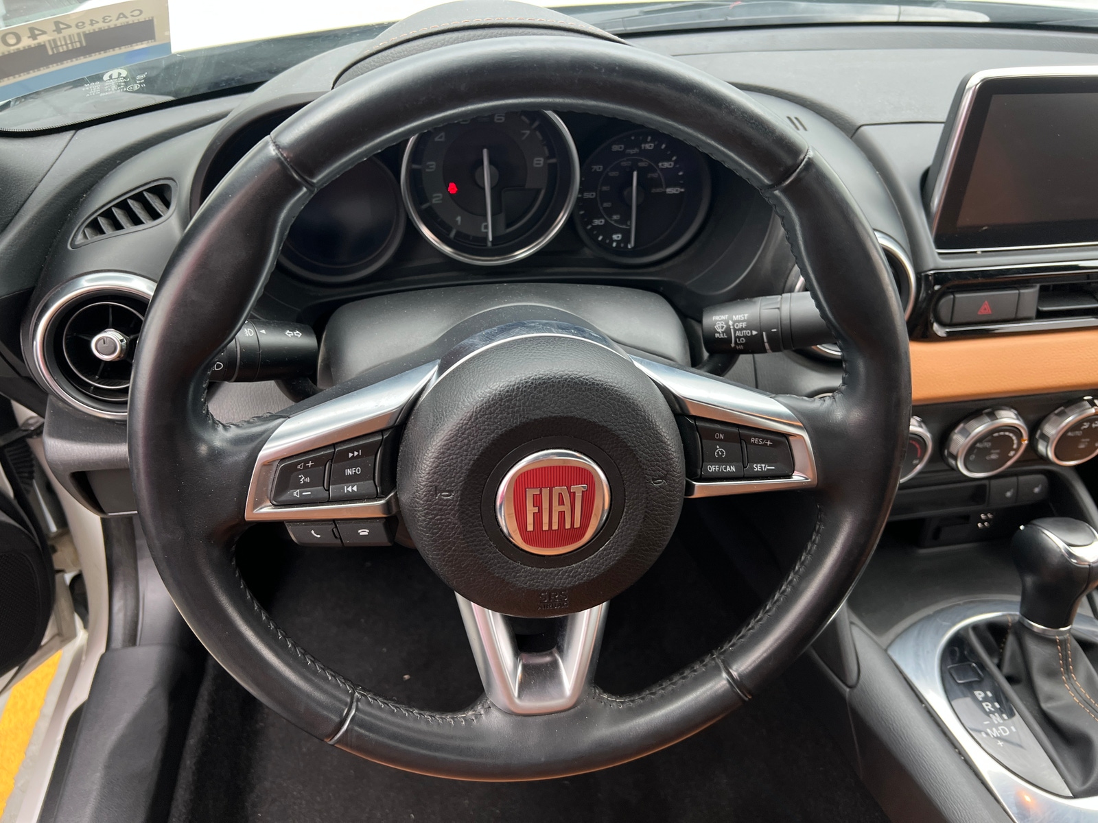 Thumbnail: 2017 Fiat 124 Spider - 5