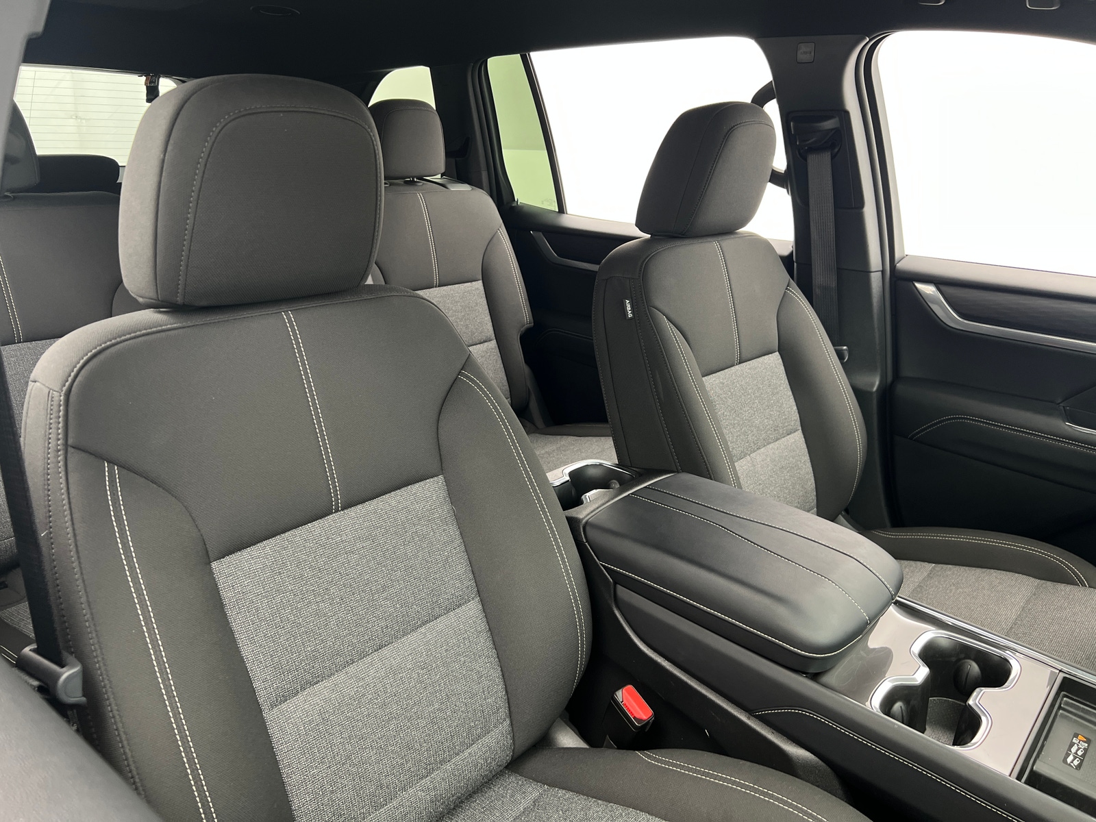 Thumbnail: 2025 GMC Acadia - 2