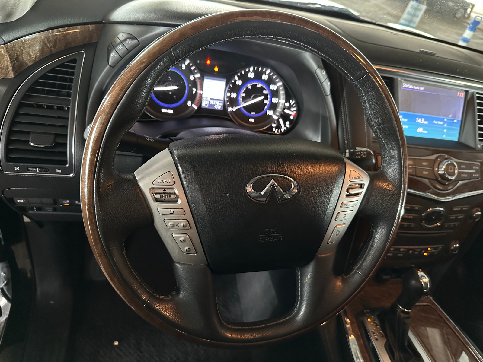 Thumbnail: 2016 INFINITI QX80 - 4