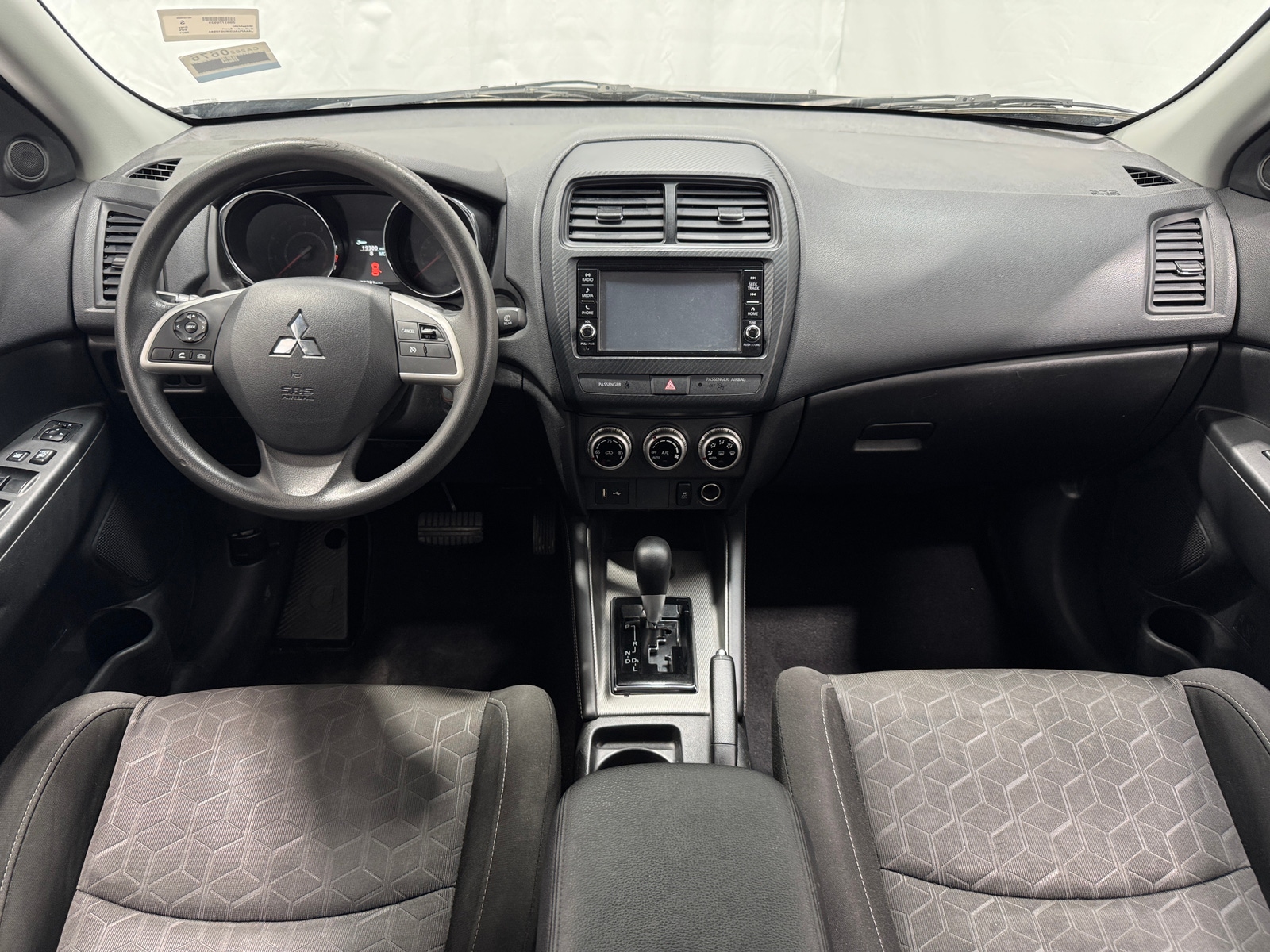 Thumbnail: 2021 Mitsubishi Outlander Sport - 3